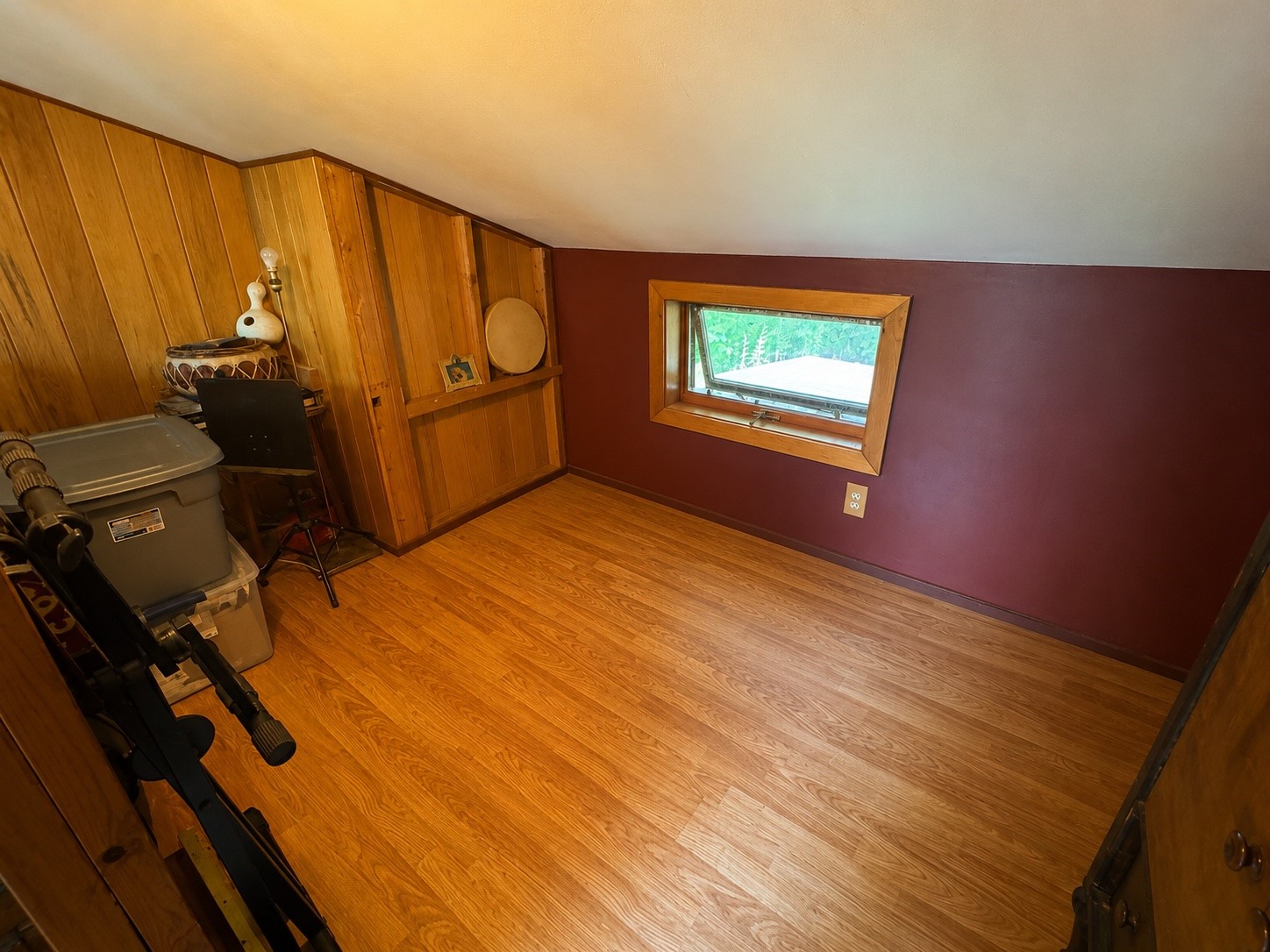 1080 1080th Avenue Property Photo 17