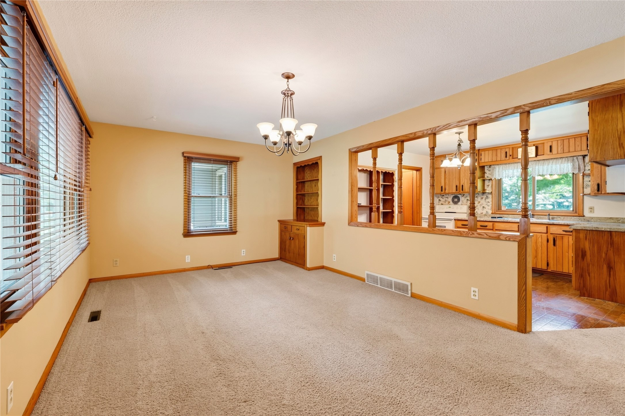 2171 A 21 1/8 Street Property Photo 35