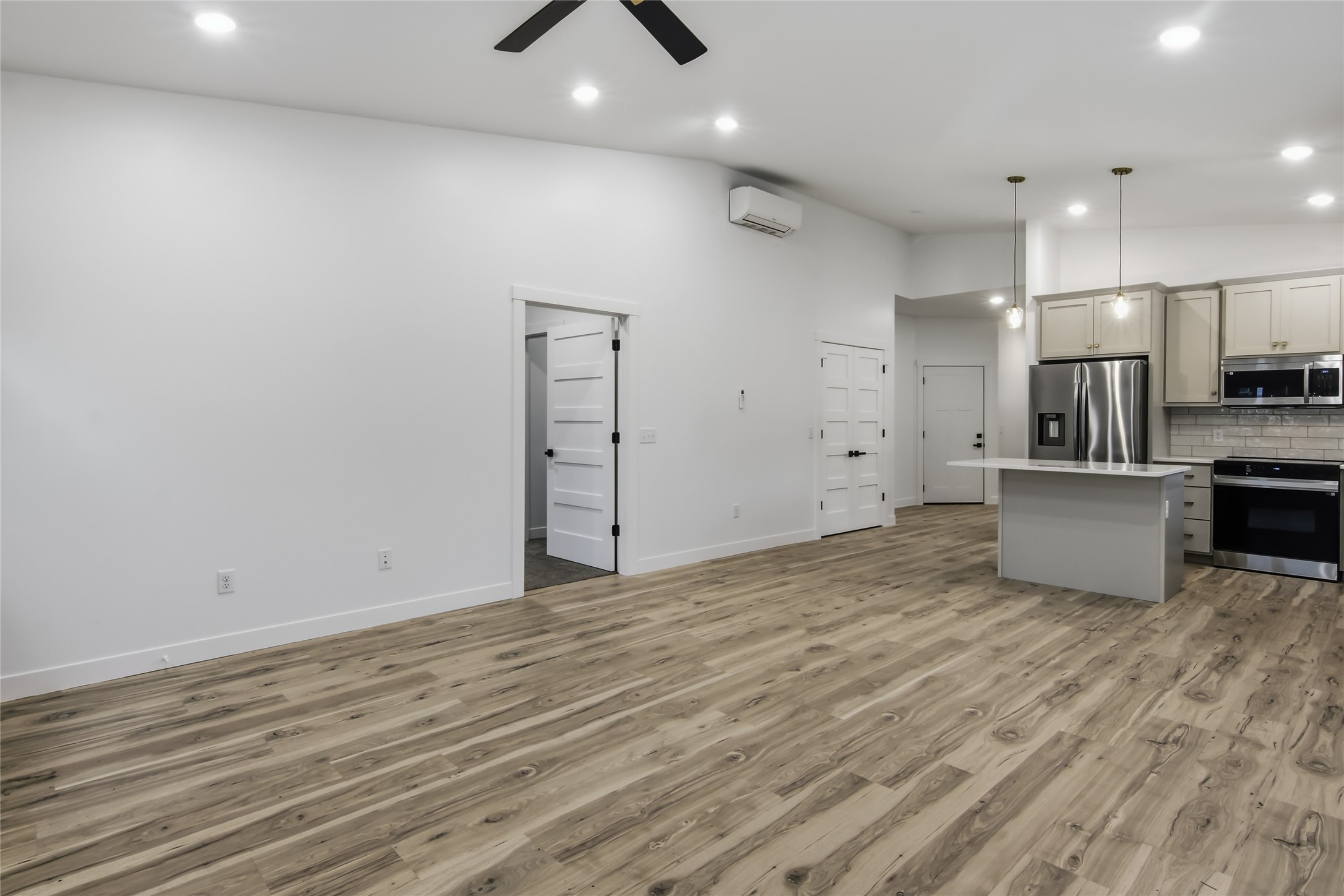 1716 Whitetail Way Property Photo 11