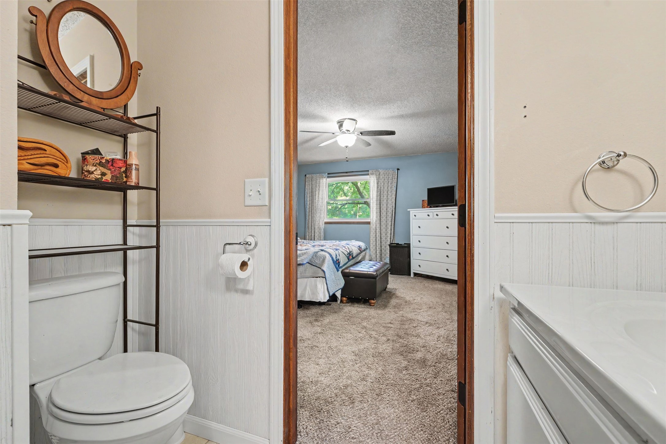 604 Manor Court Property Photo 32