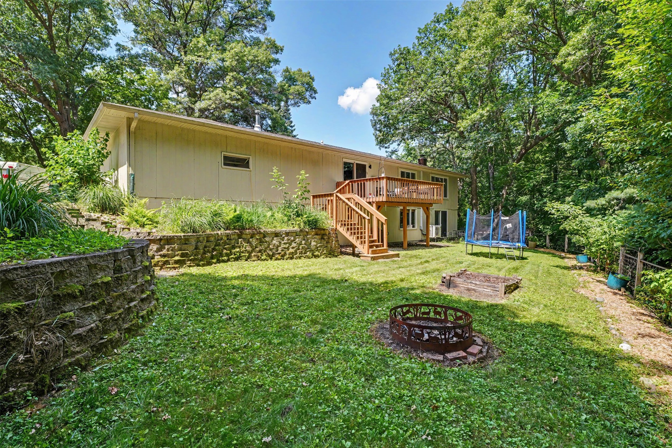 604 Manor Court Property Photo 43