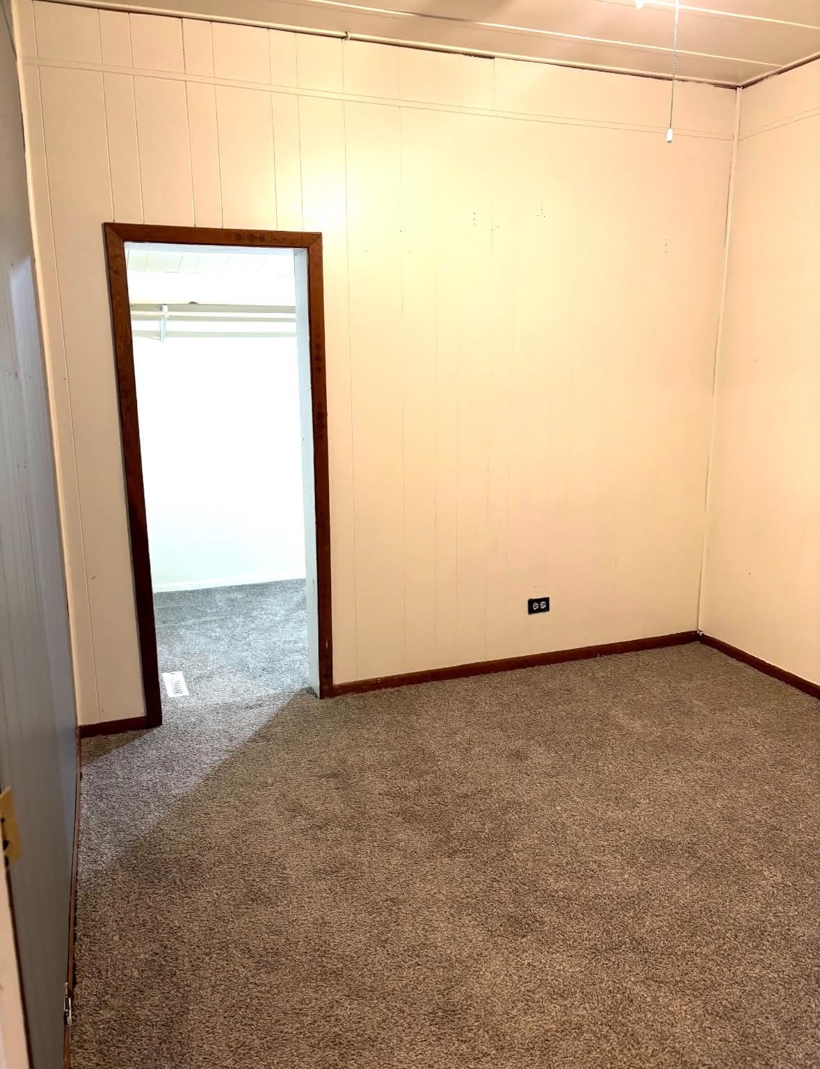220 Main Street 2 Property Photo 15