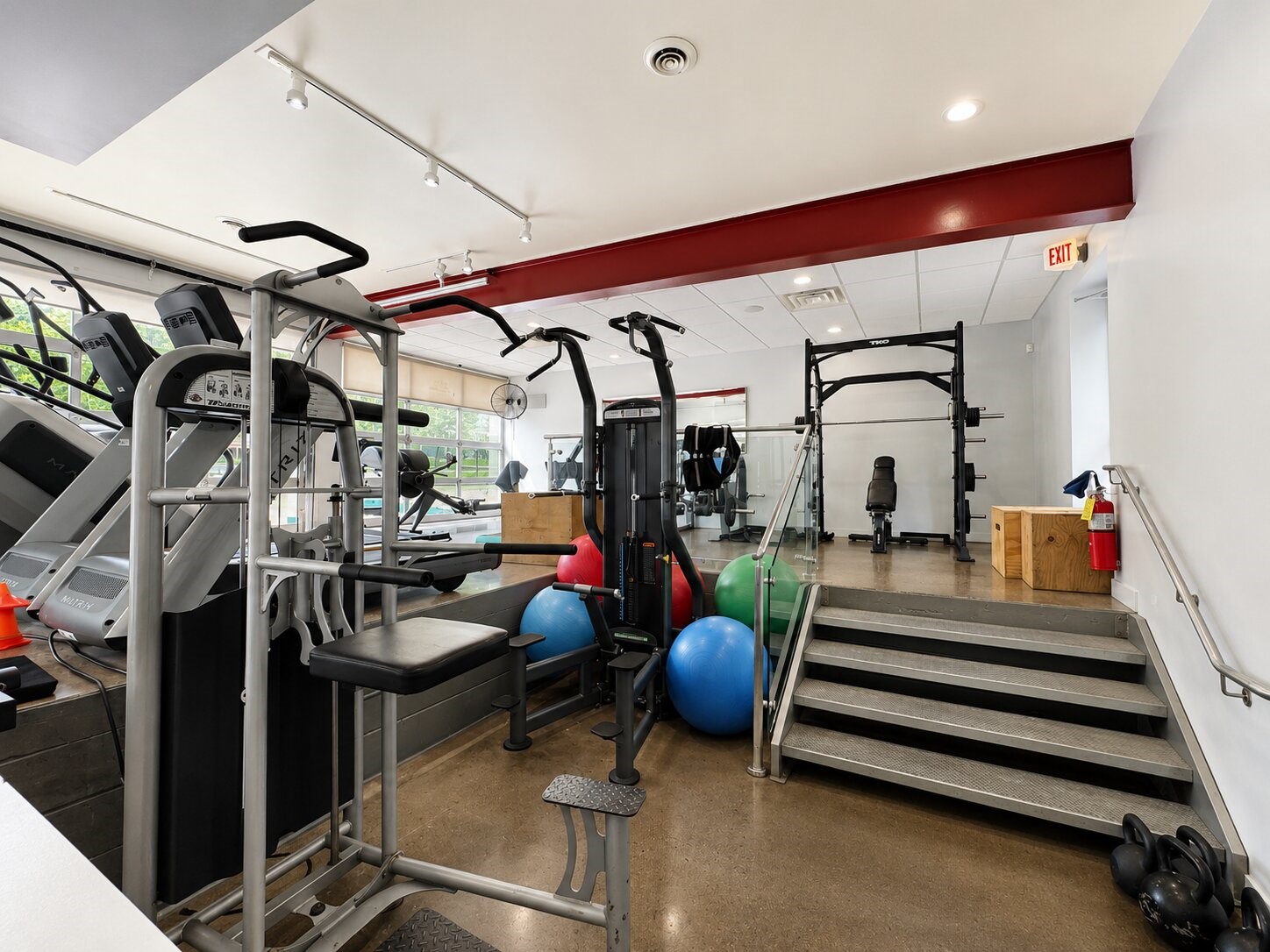 2111 3rd Street Property Photo 10