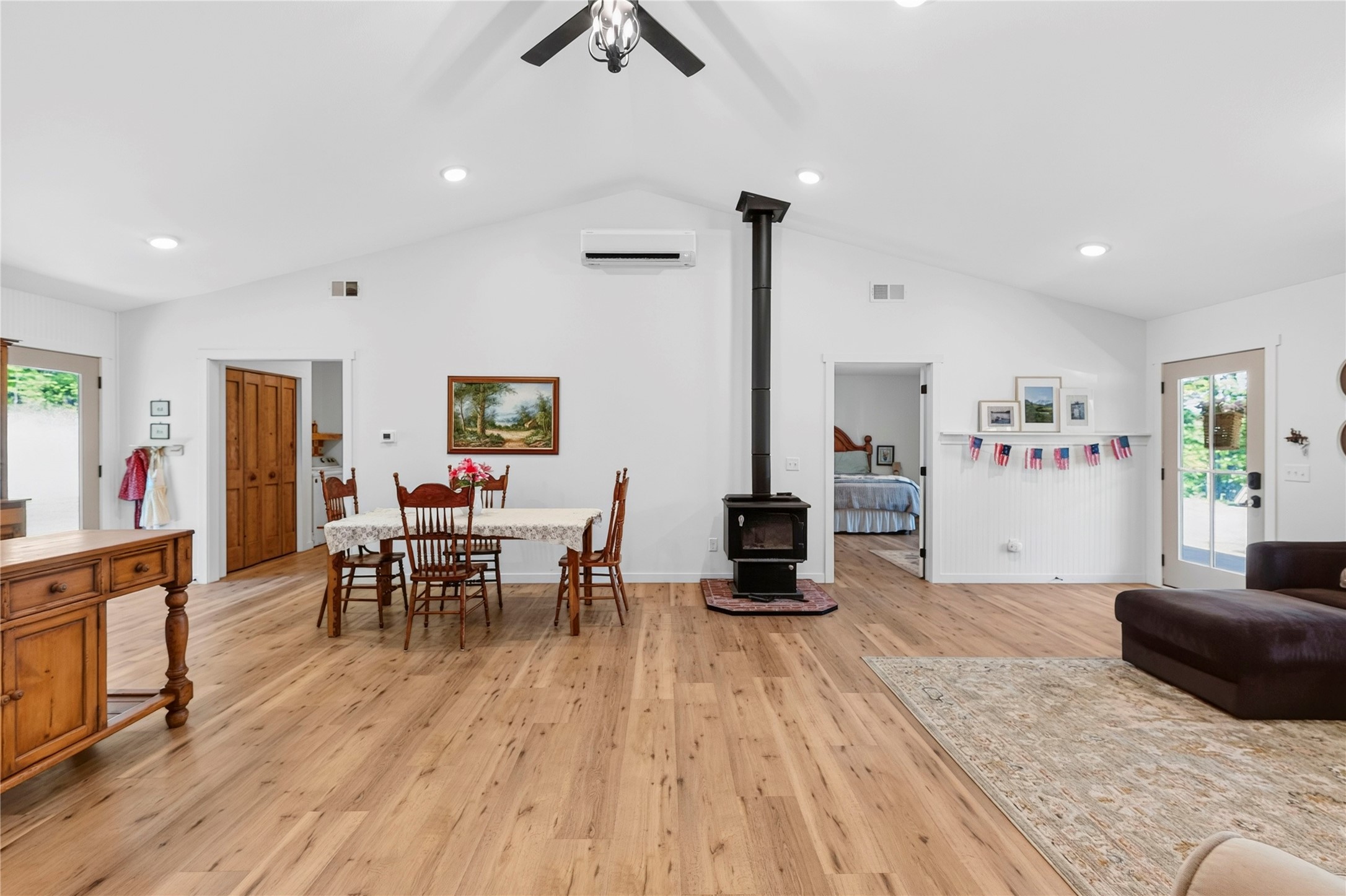 W4855 2nd Avenue Property Photo 17
