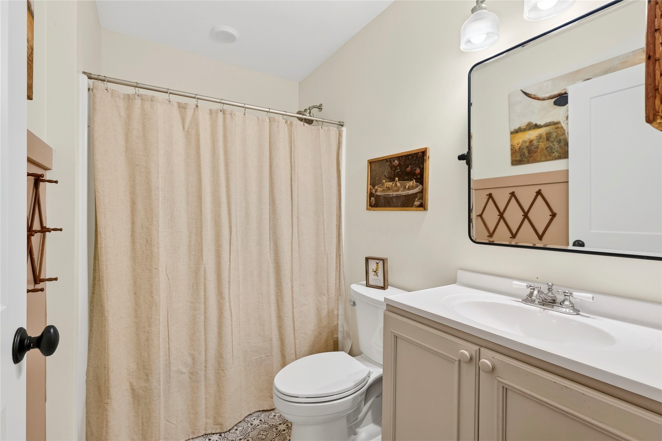 W4855 2nd Avenue Property Photo 32