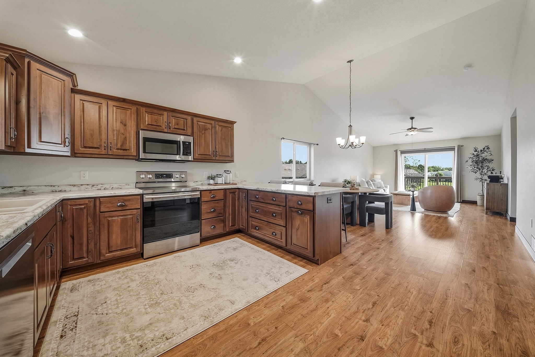 1881 Willow Creek Parkway Property Photo 5
