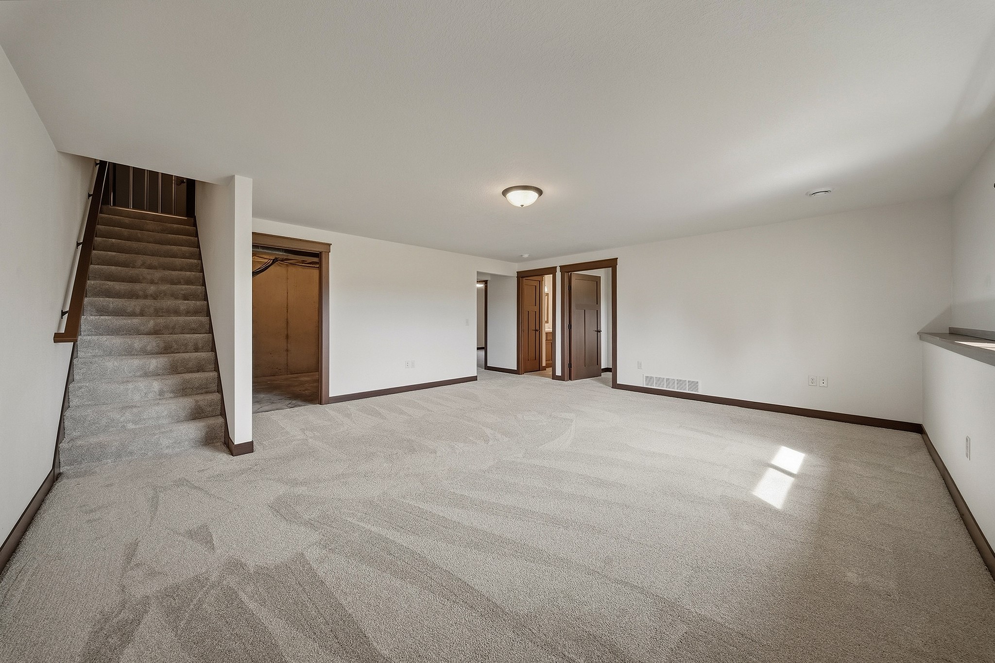 1881 Willow Creek Parkway Property Photo 23