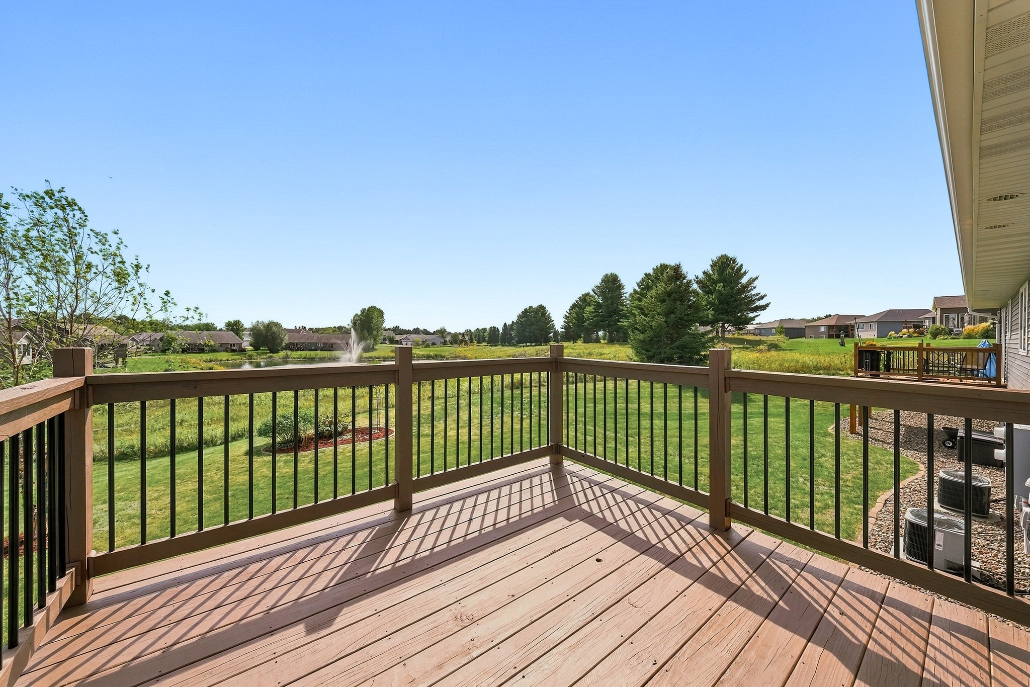 1881 Willow Creek Parkway Property Photo 36