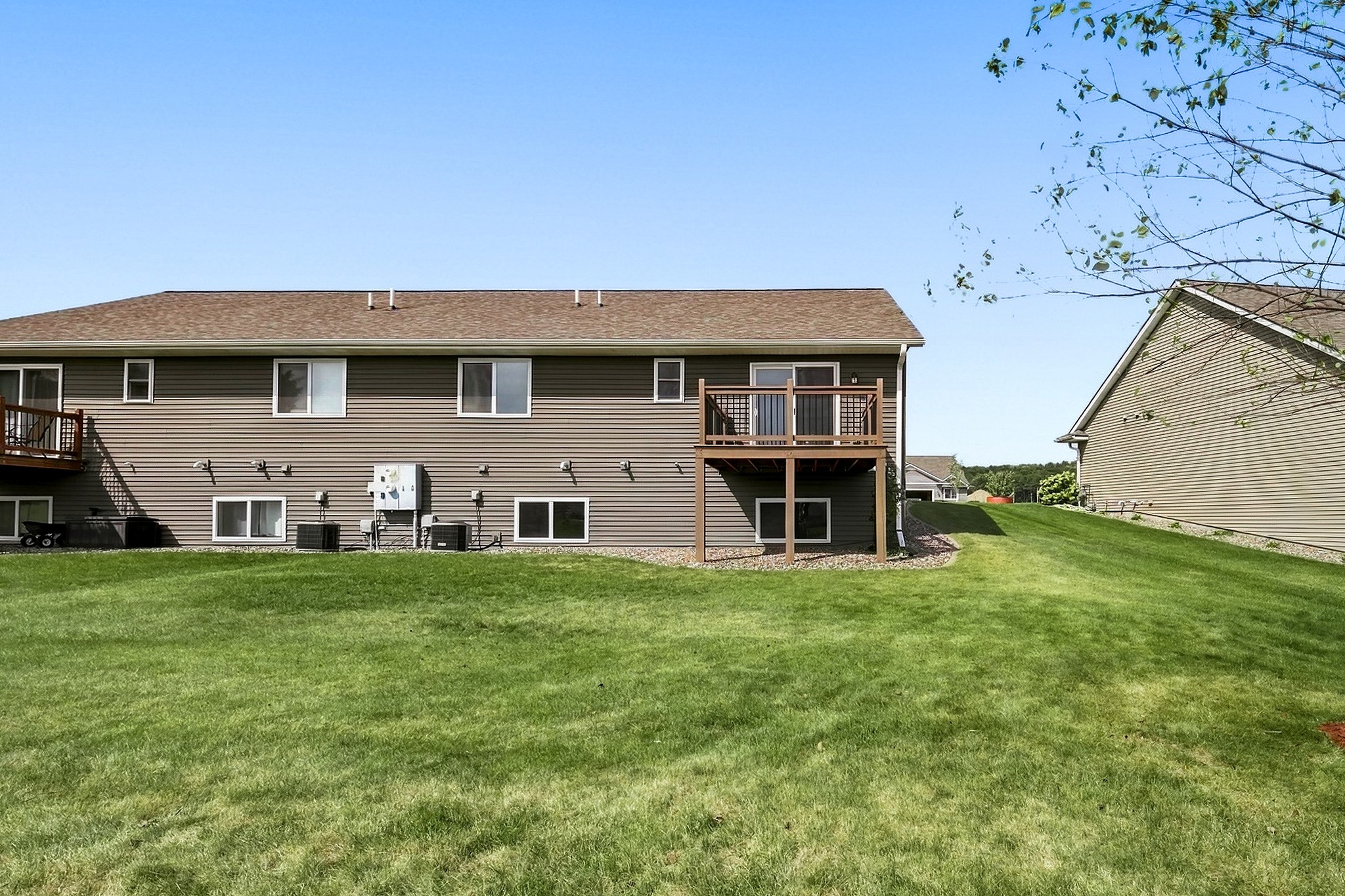 1881 Willow Creek Parkway Property Photo 39