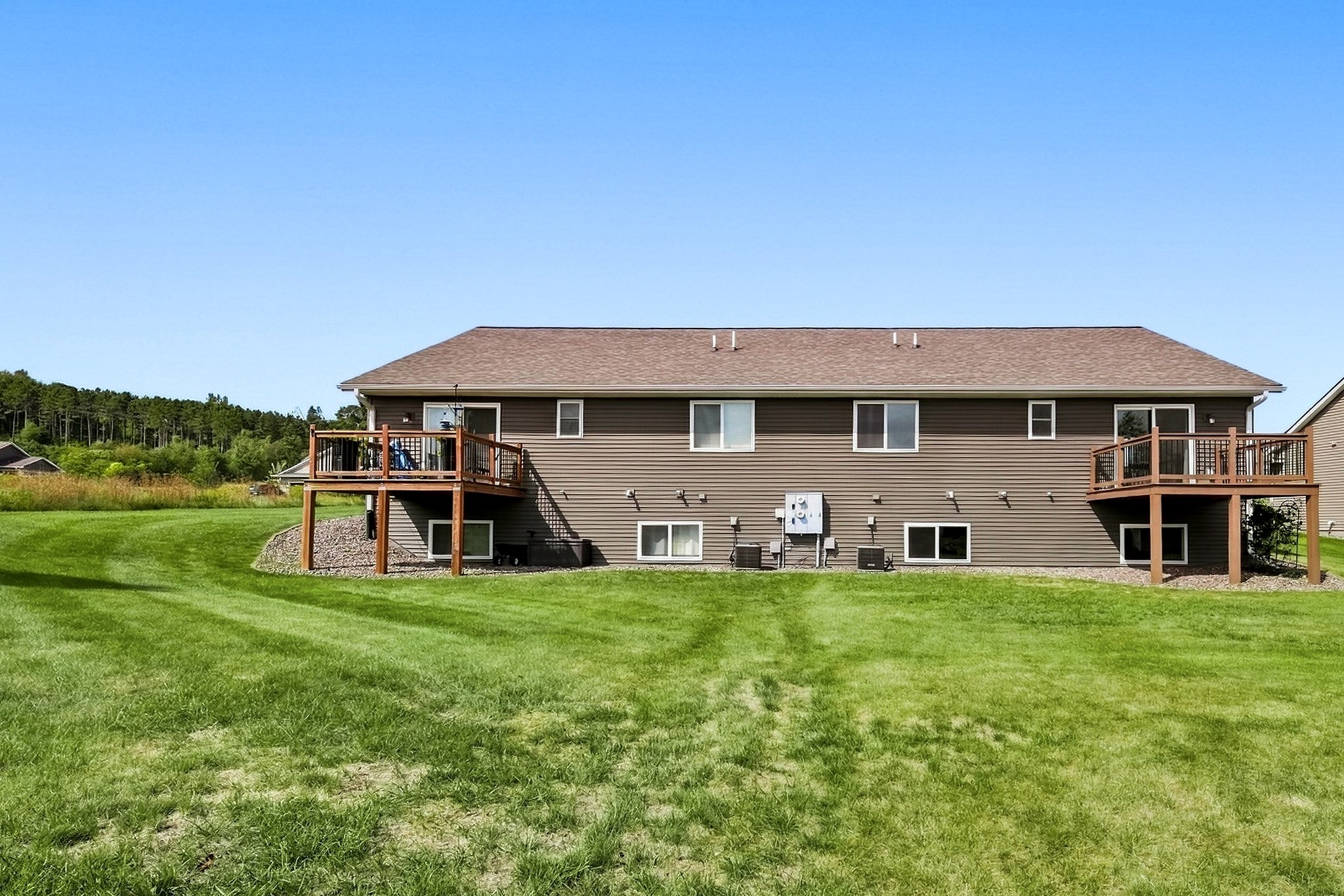 1881 Willow Creek Parkway Property Photo 40