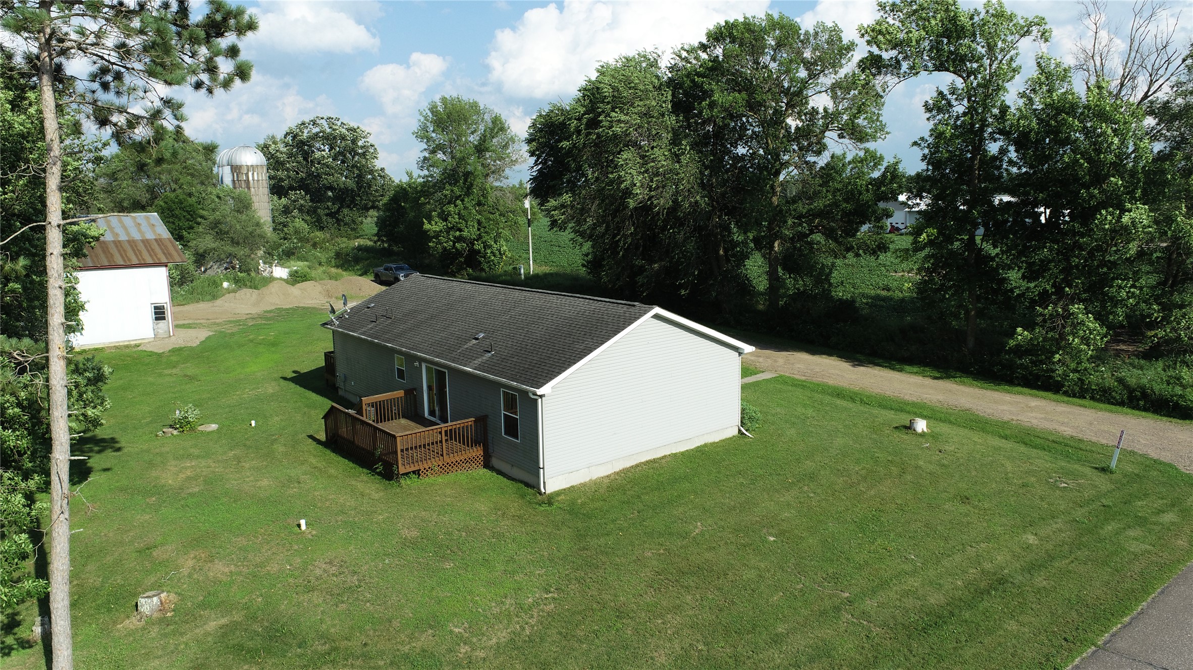 25239 90th Street Property Photo 45
