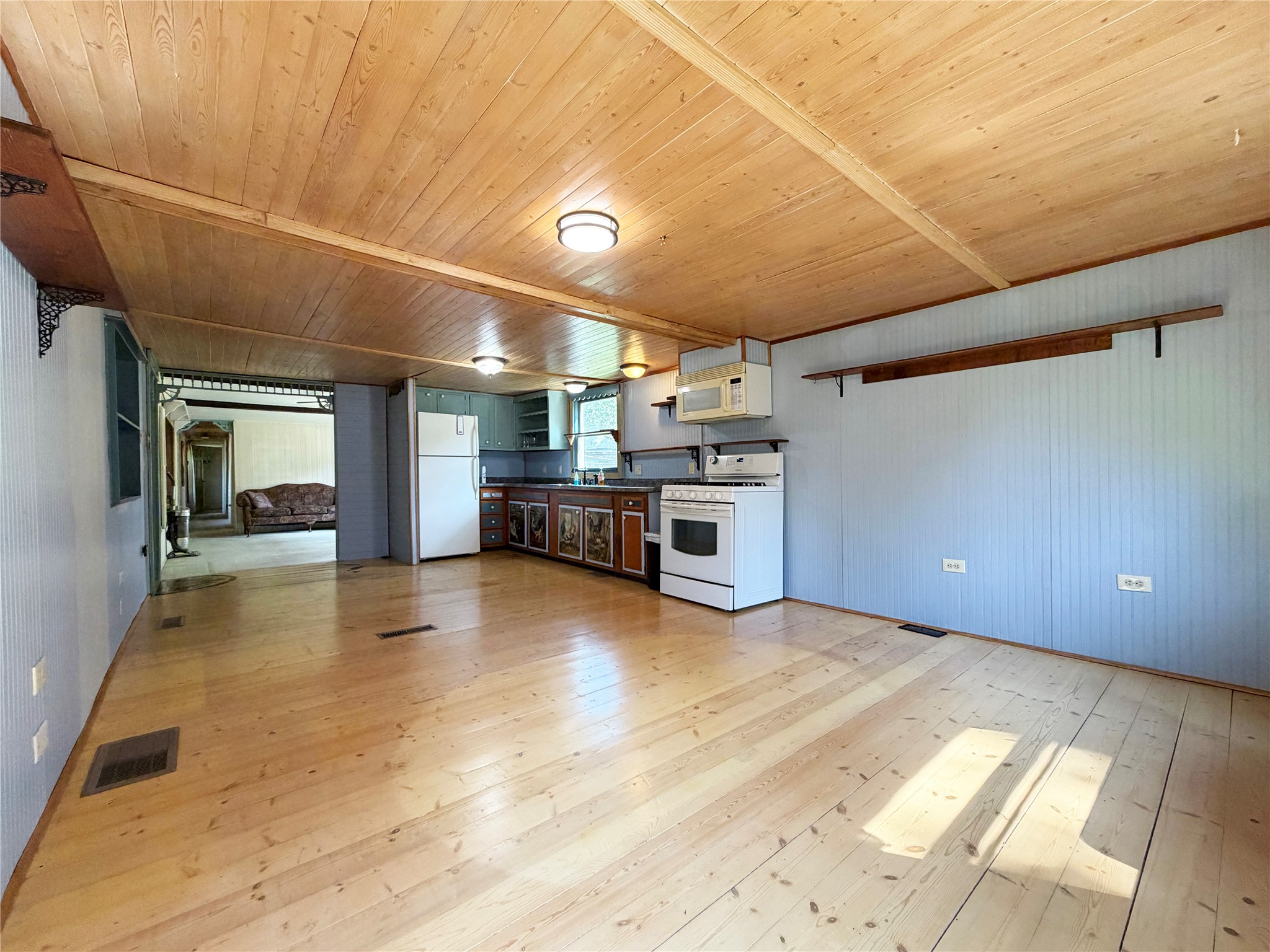 6625 N State Highway 27 Property Photo 9