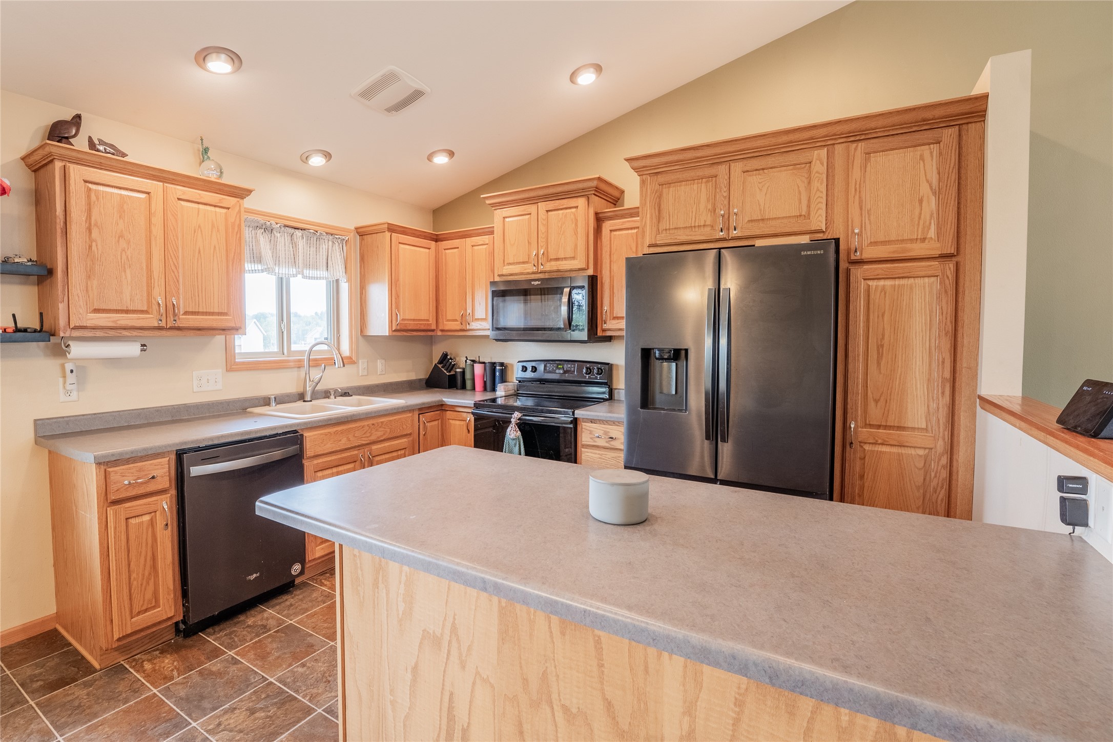 4552 117th Street Property Photo 8