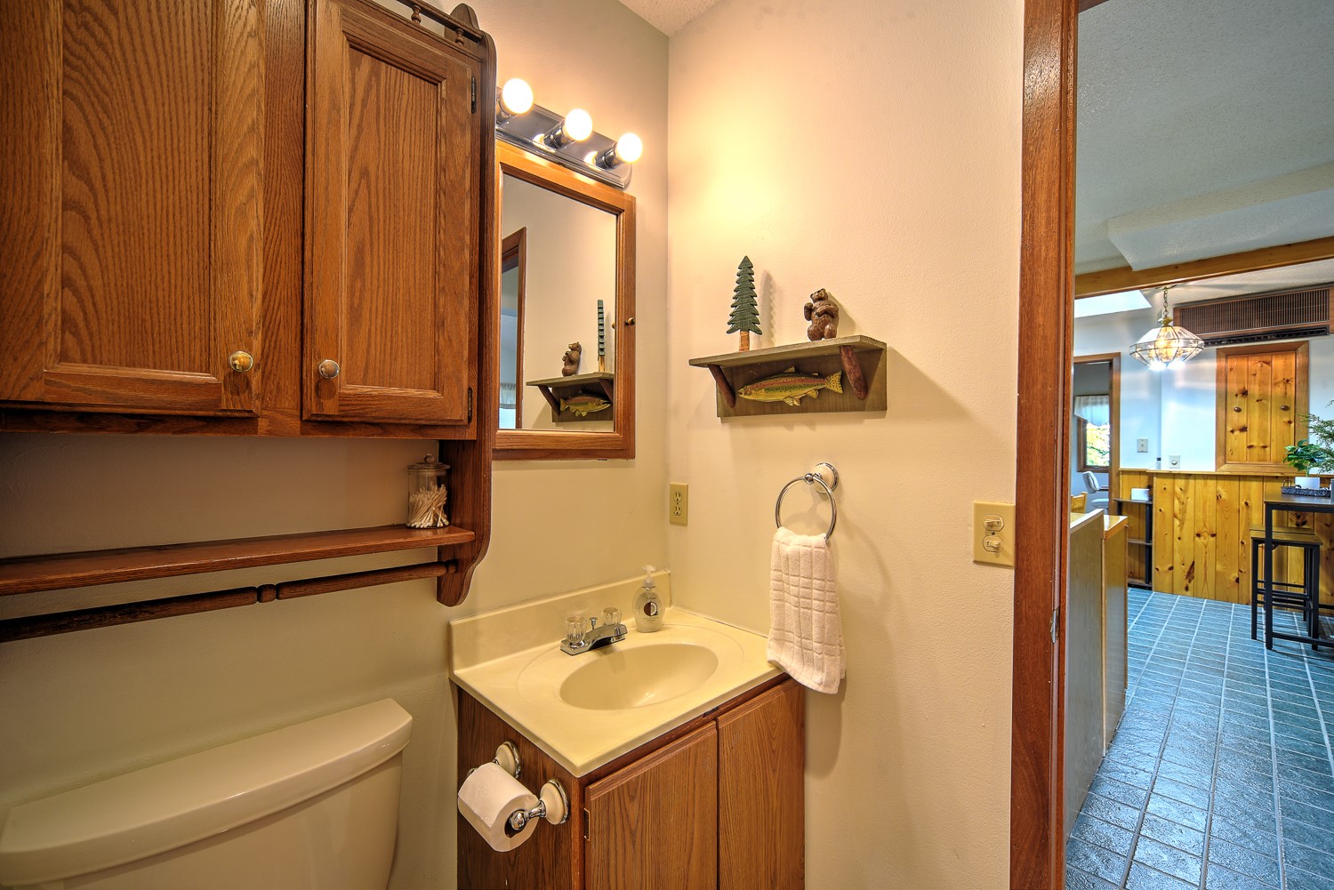 7350 Fir Street E Property Photo 12