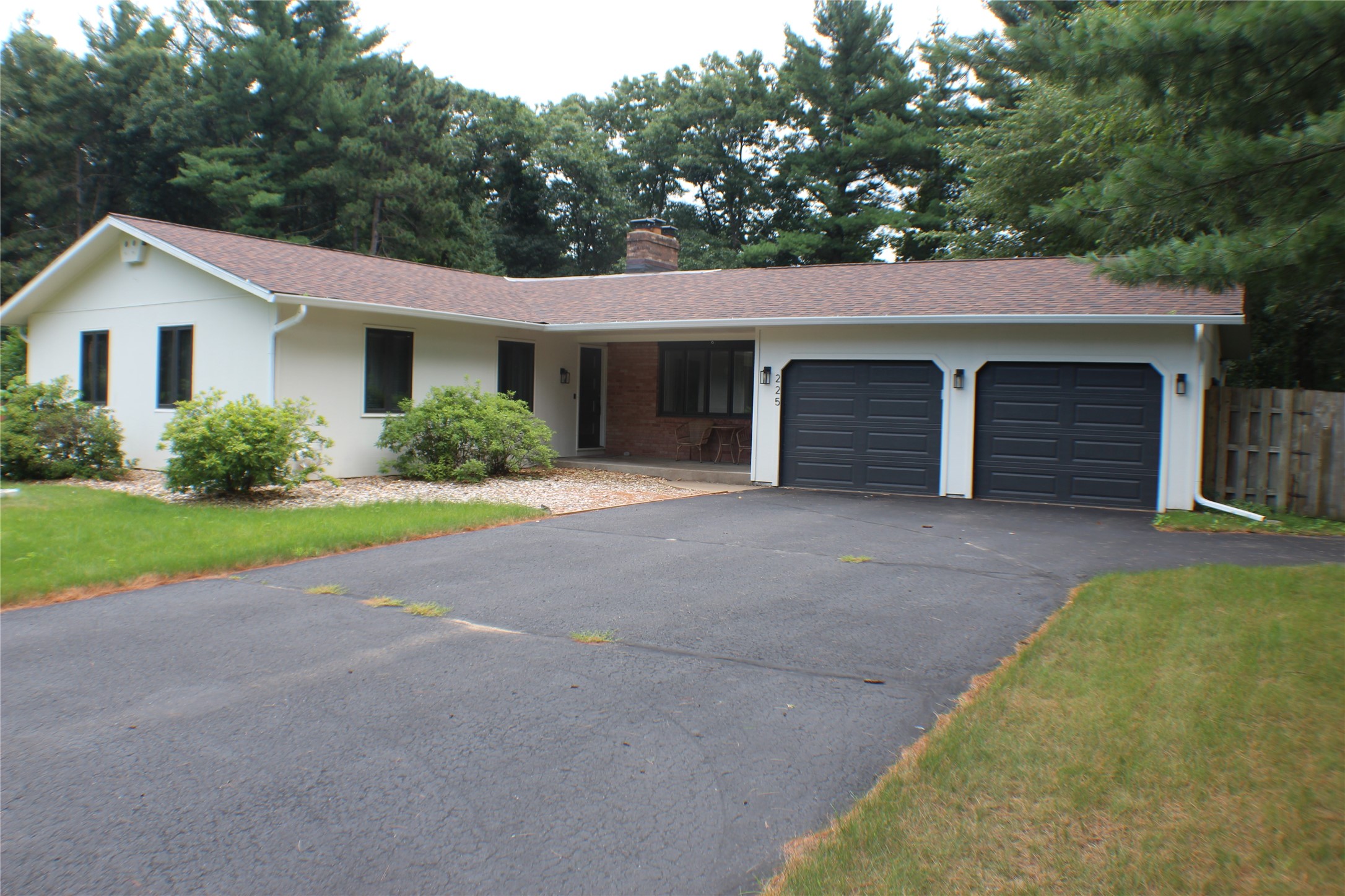 225 Corydon Road Property Photo 1