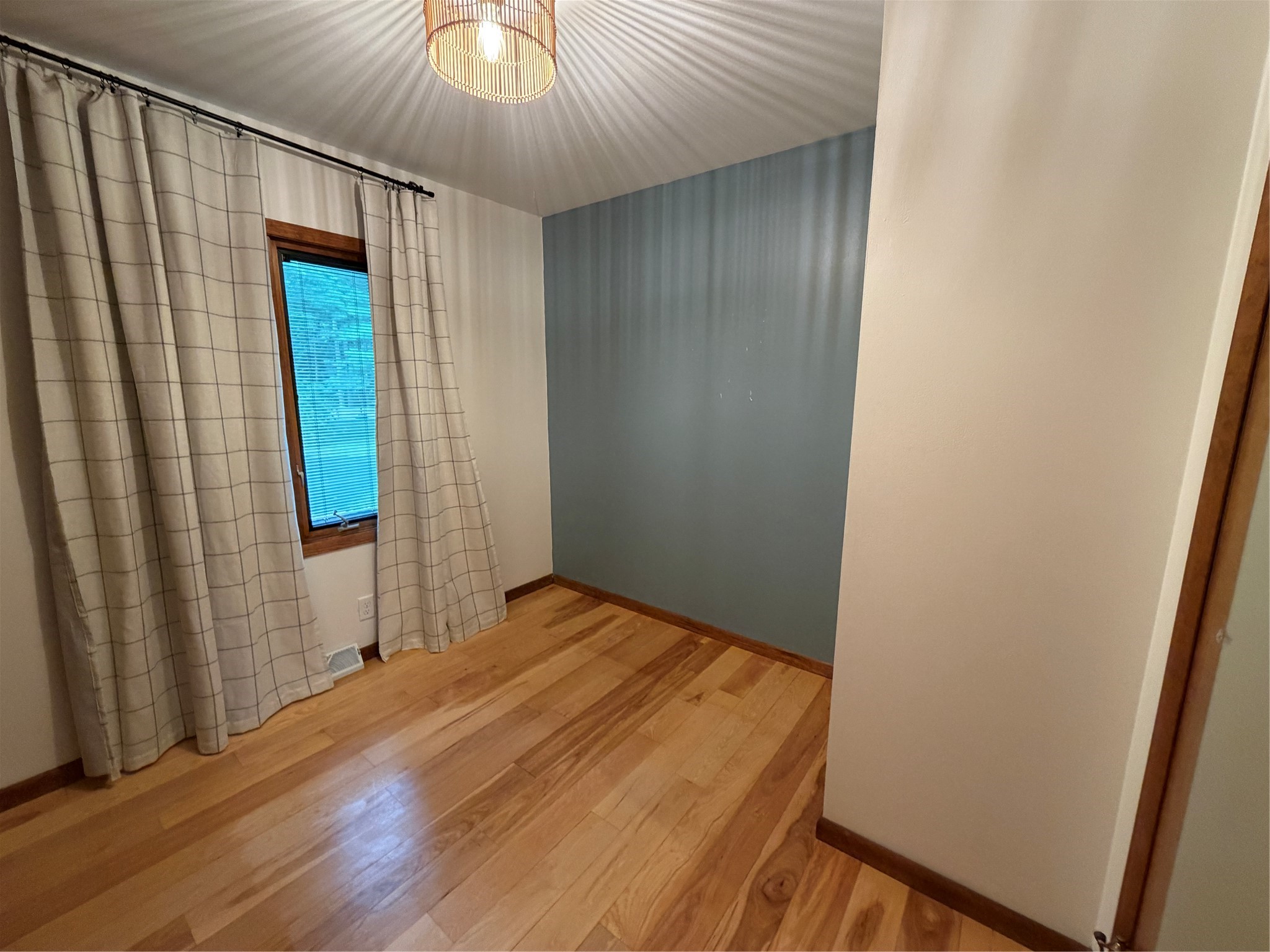 225 Corydon Road Property Photo 37