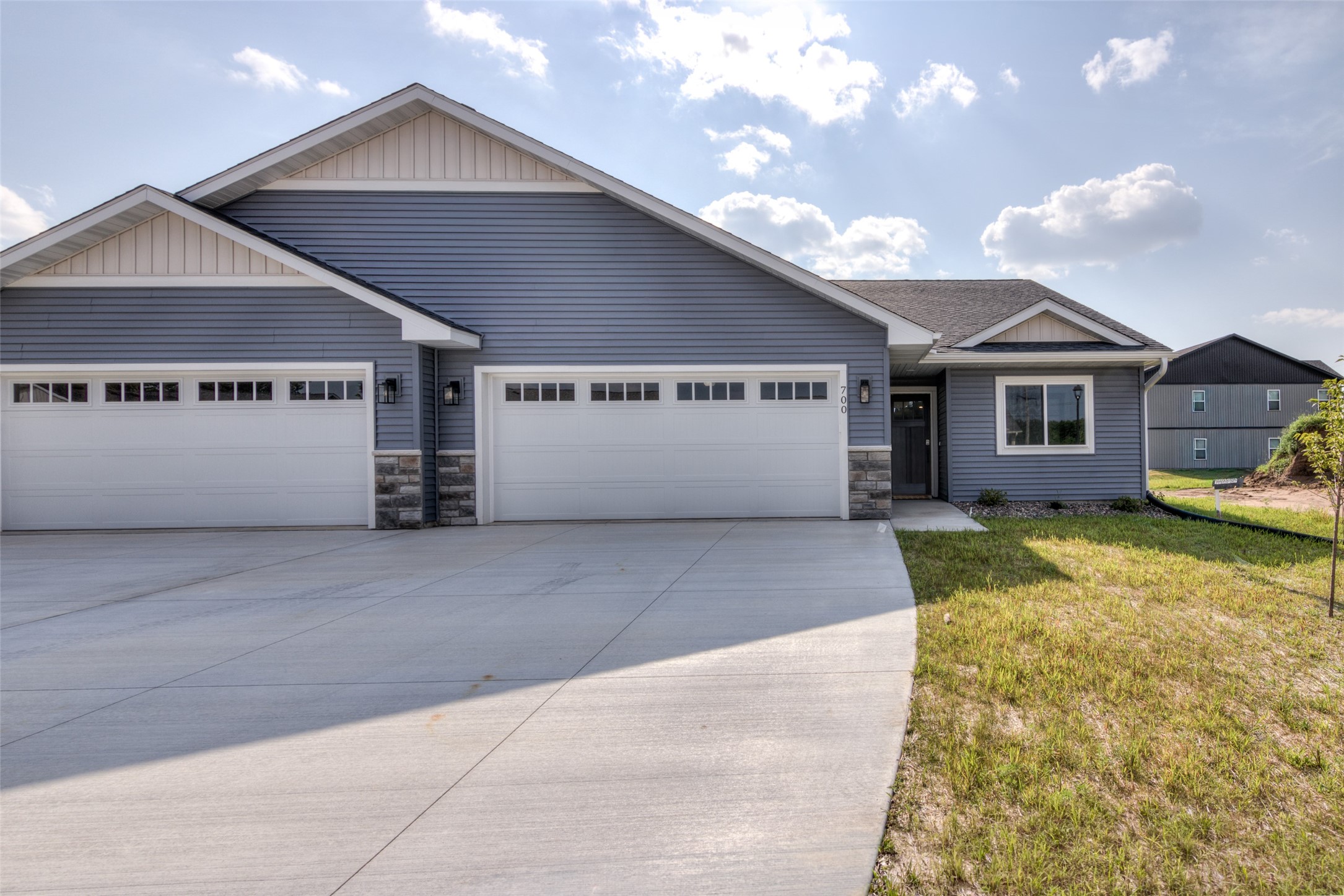 700 Sequoia Drive Property Photo 1
