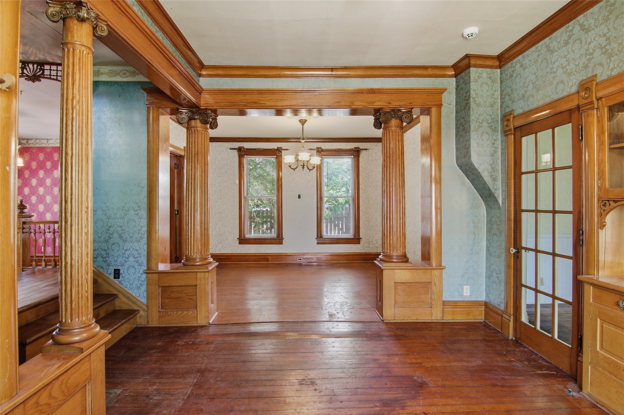 751 2nd Avenue Property Photo 21