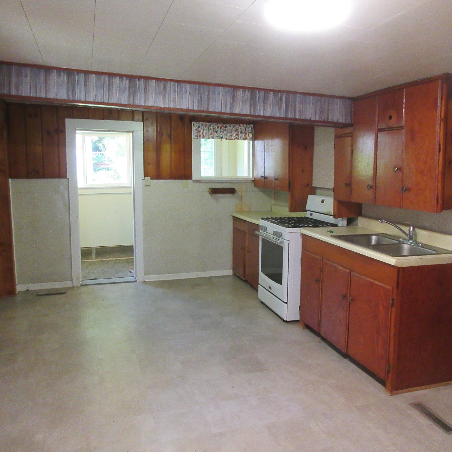 W1620 County Road S Property Photo 9