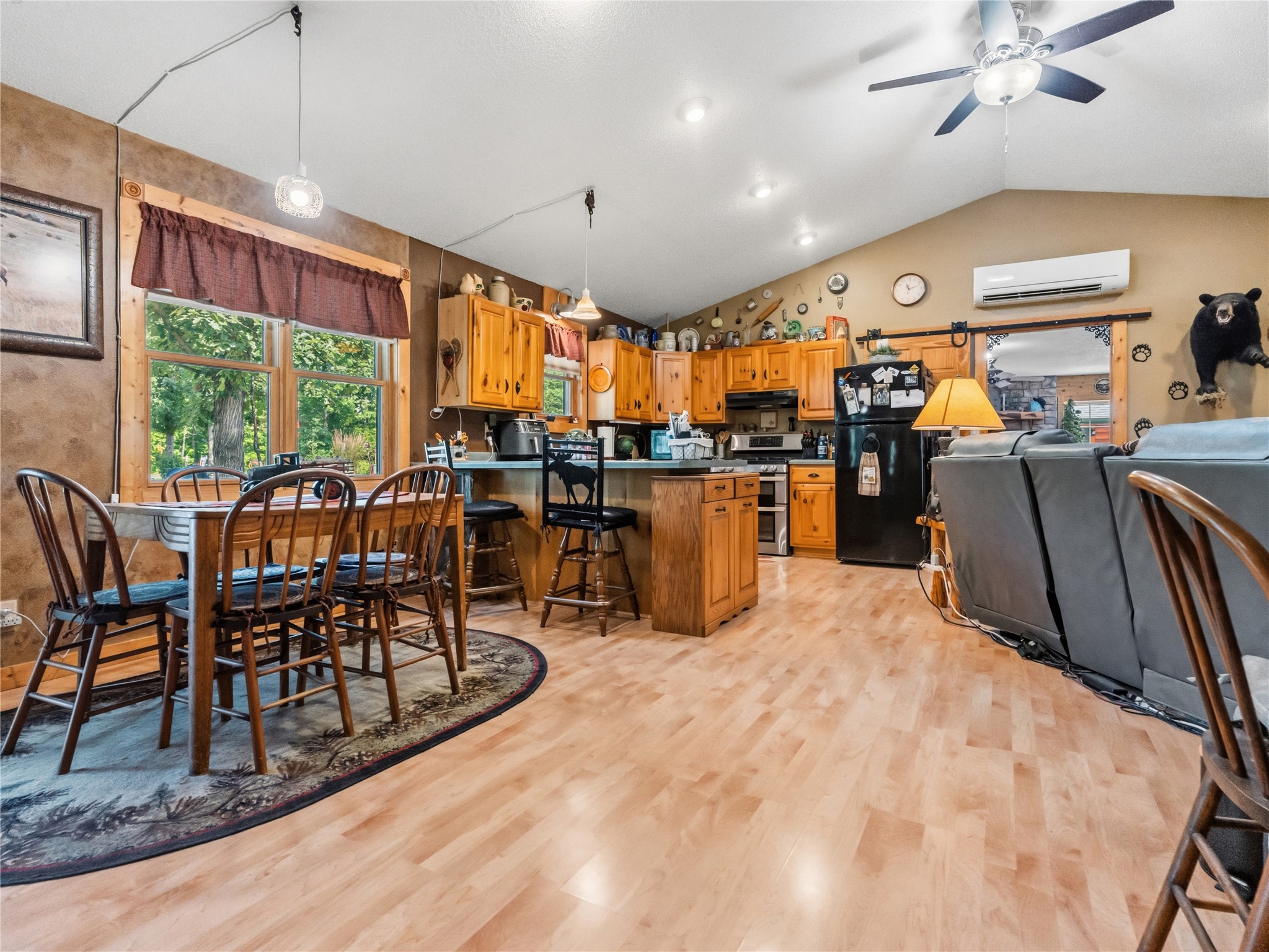 2865 28 1/8 Avenue Property Photo 7