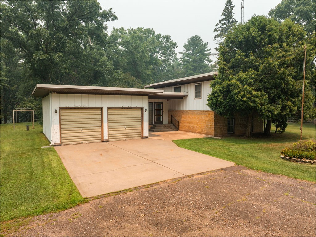 2262 23rd Avenue Property Photo 1