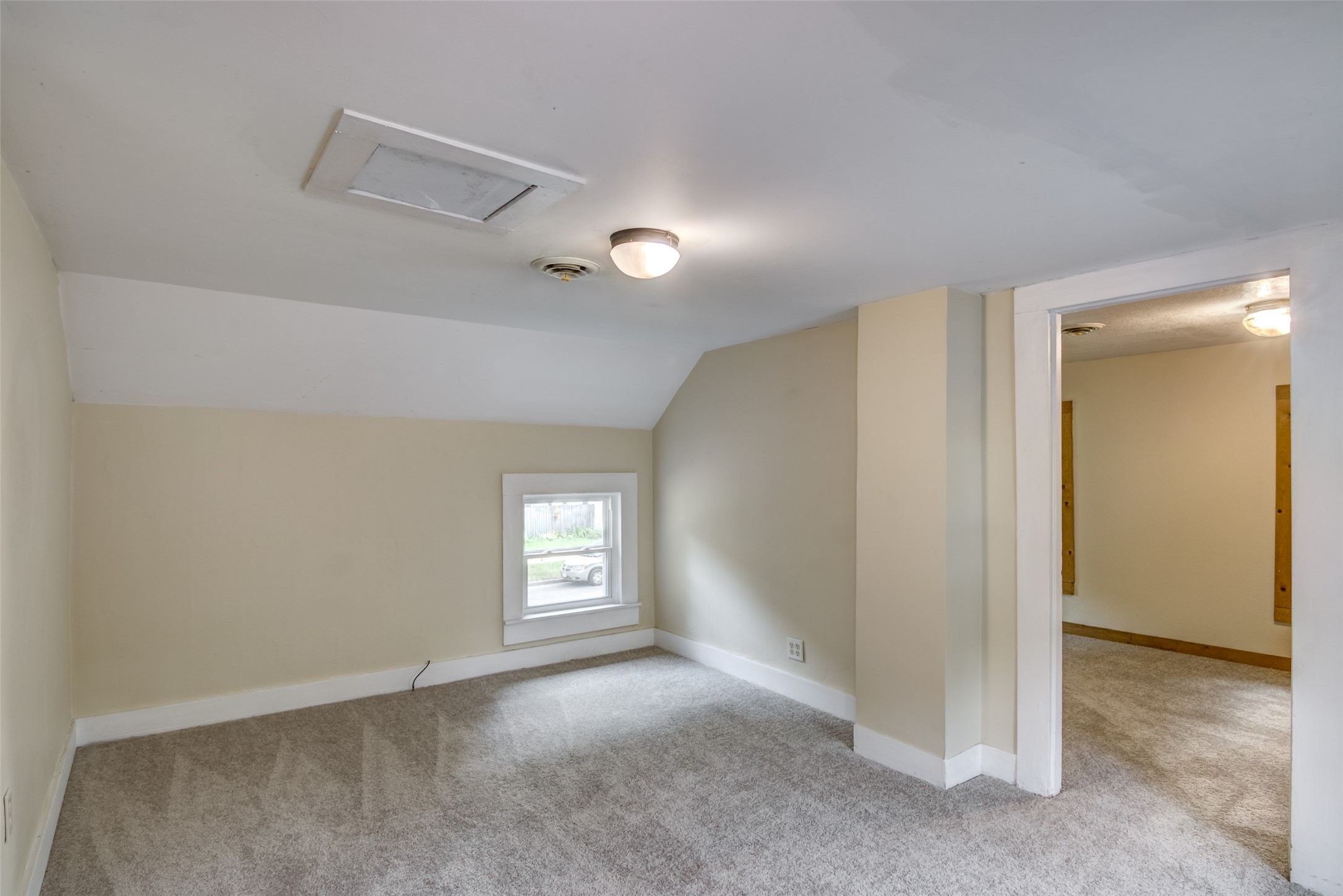 317 Stanley Street Property Photo 17