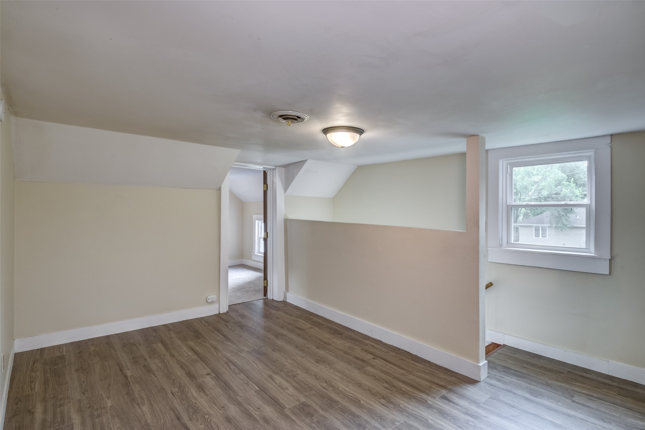 317 Stanley Street Property Photo 22