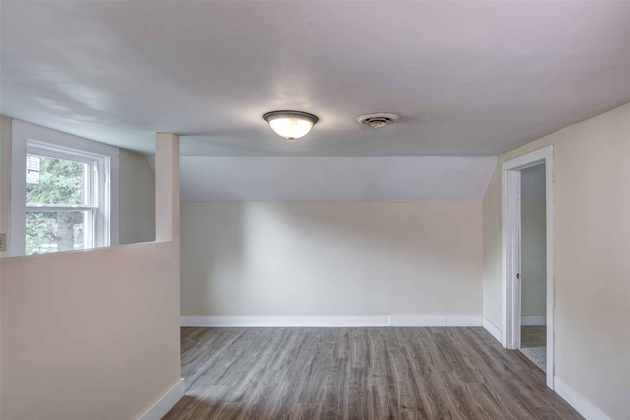 317 Stanley Street Property Photo 23
