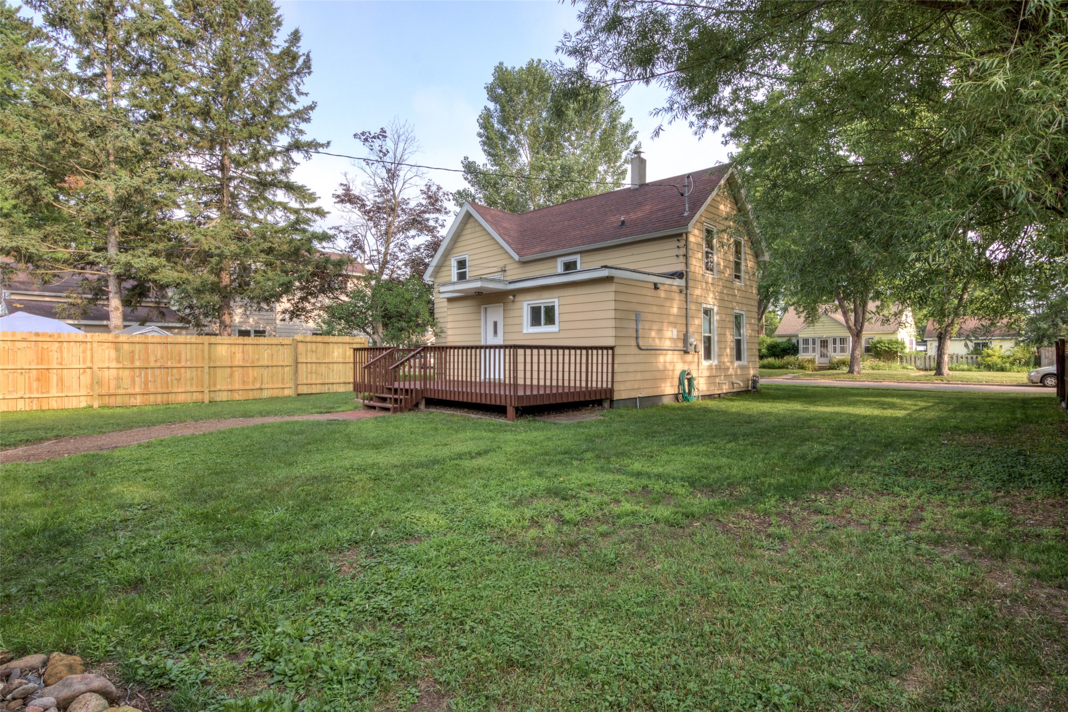 317 Stanley Street Property Photo 35