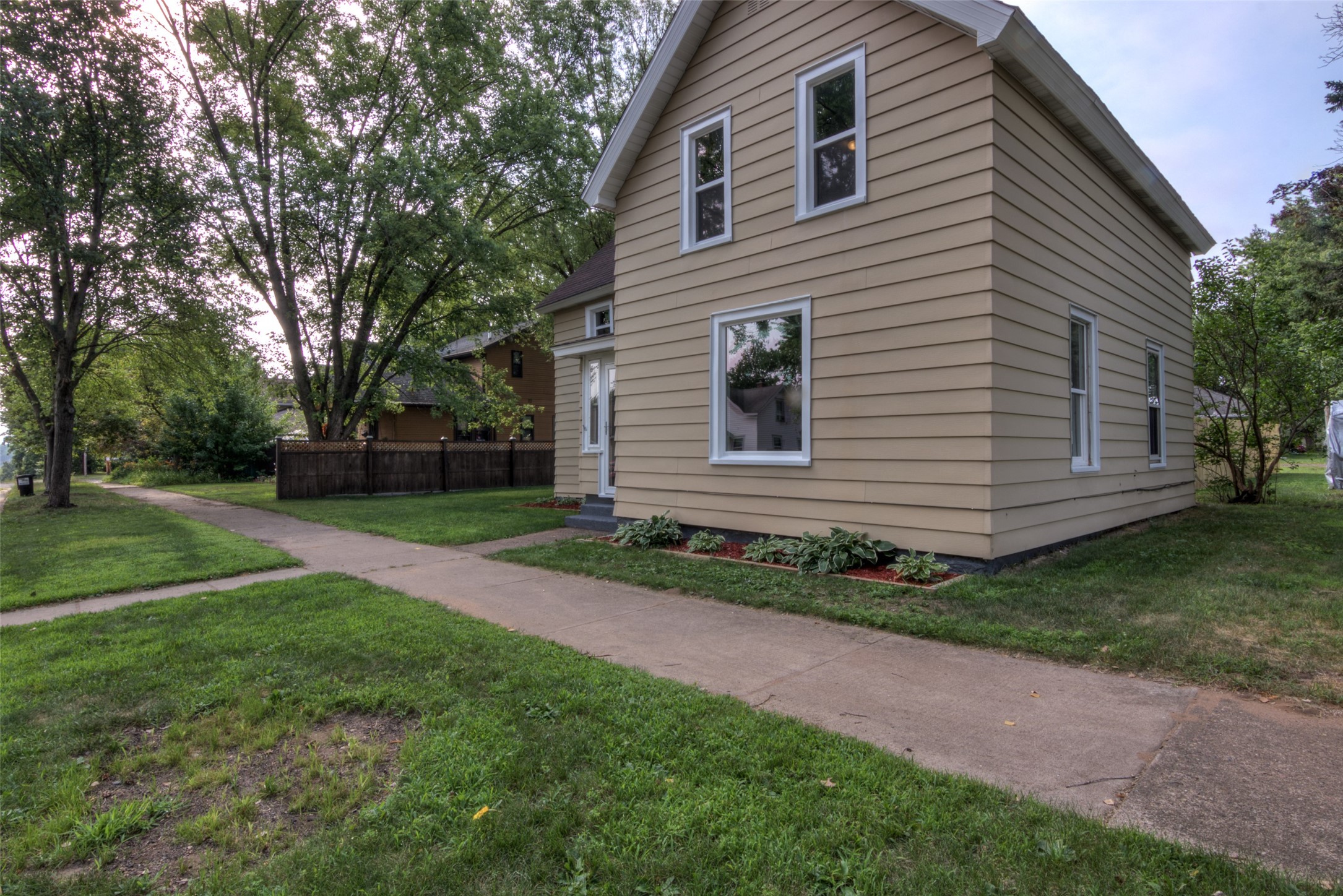 317 Stanley Street Property Photo 37