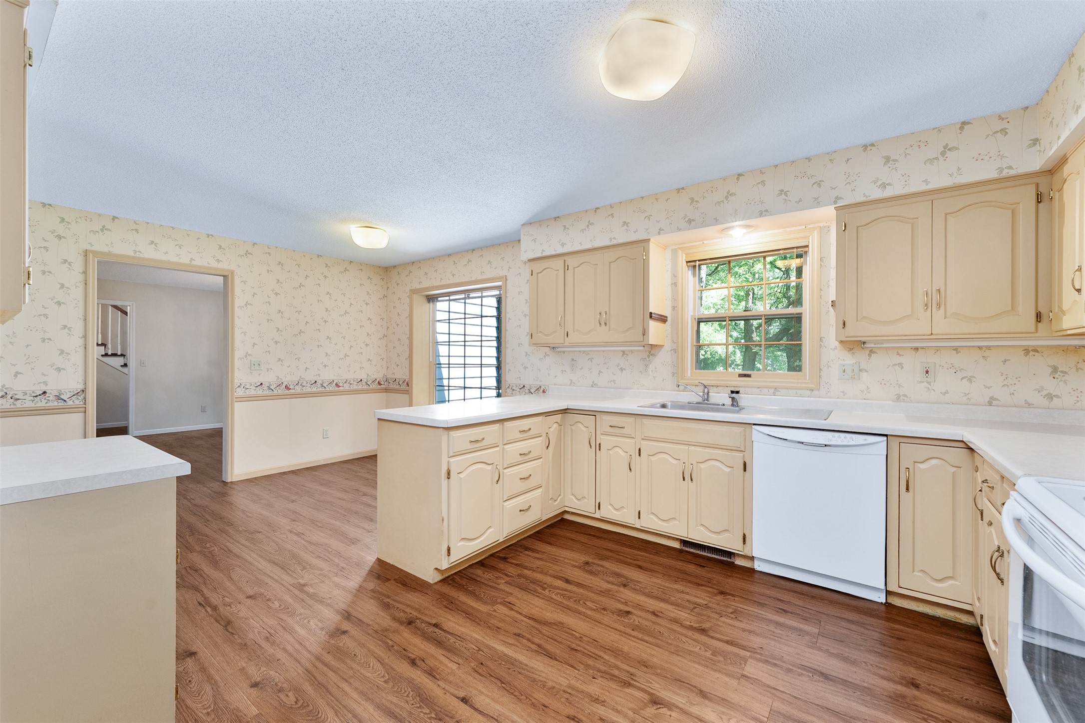 137 Canterbury Road Property Photo 10