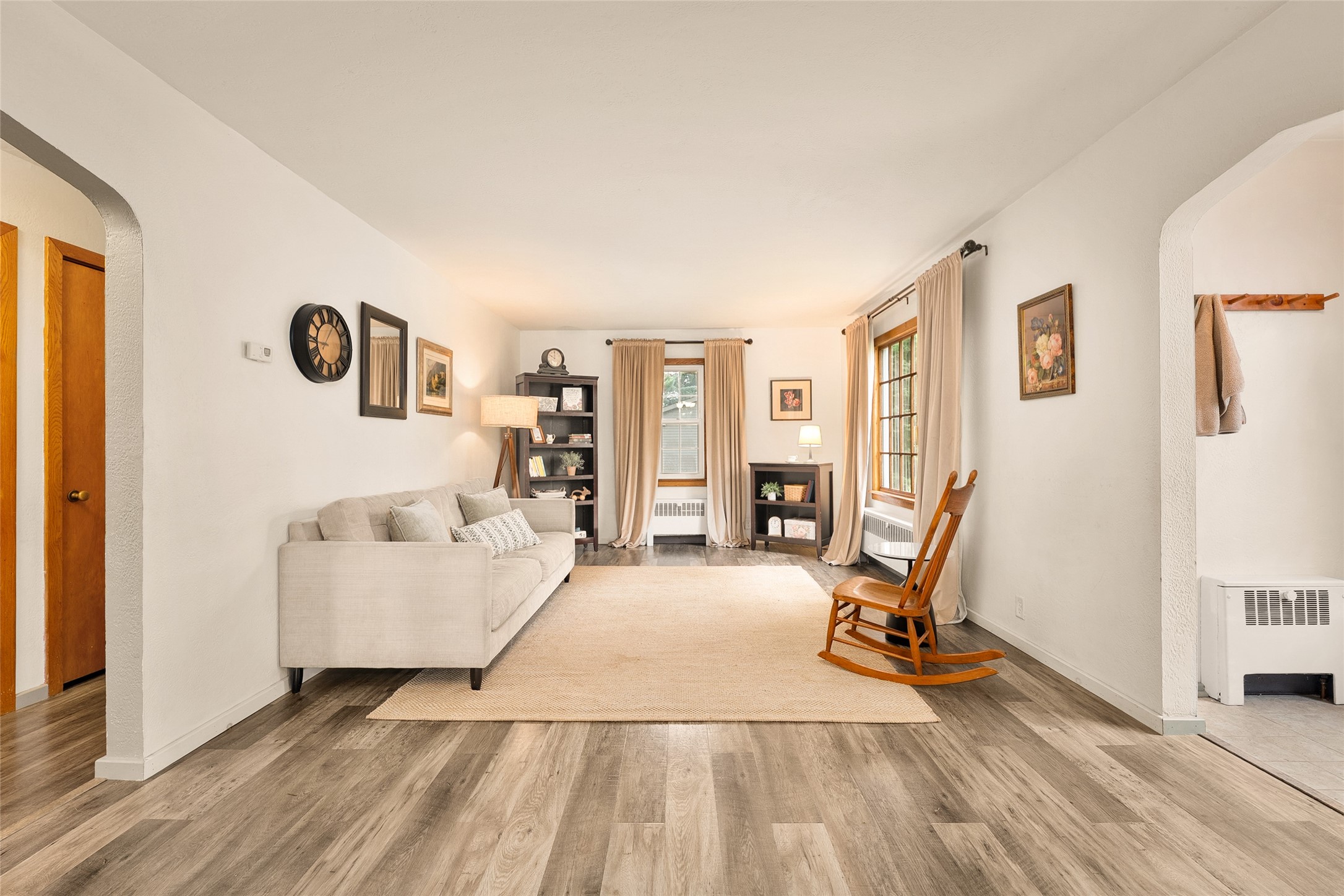 3305 Halsey Street Property Photo 8