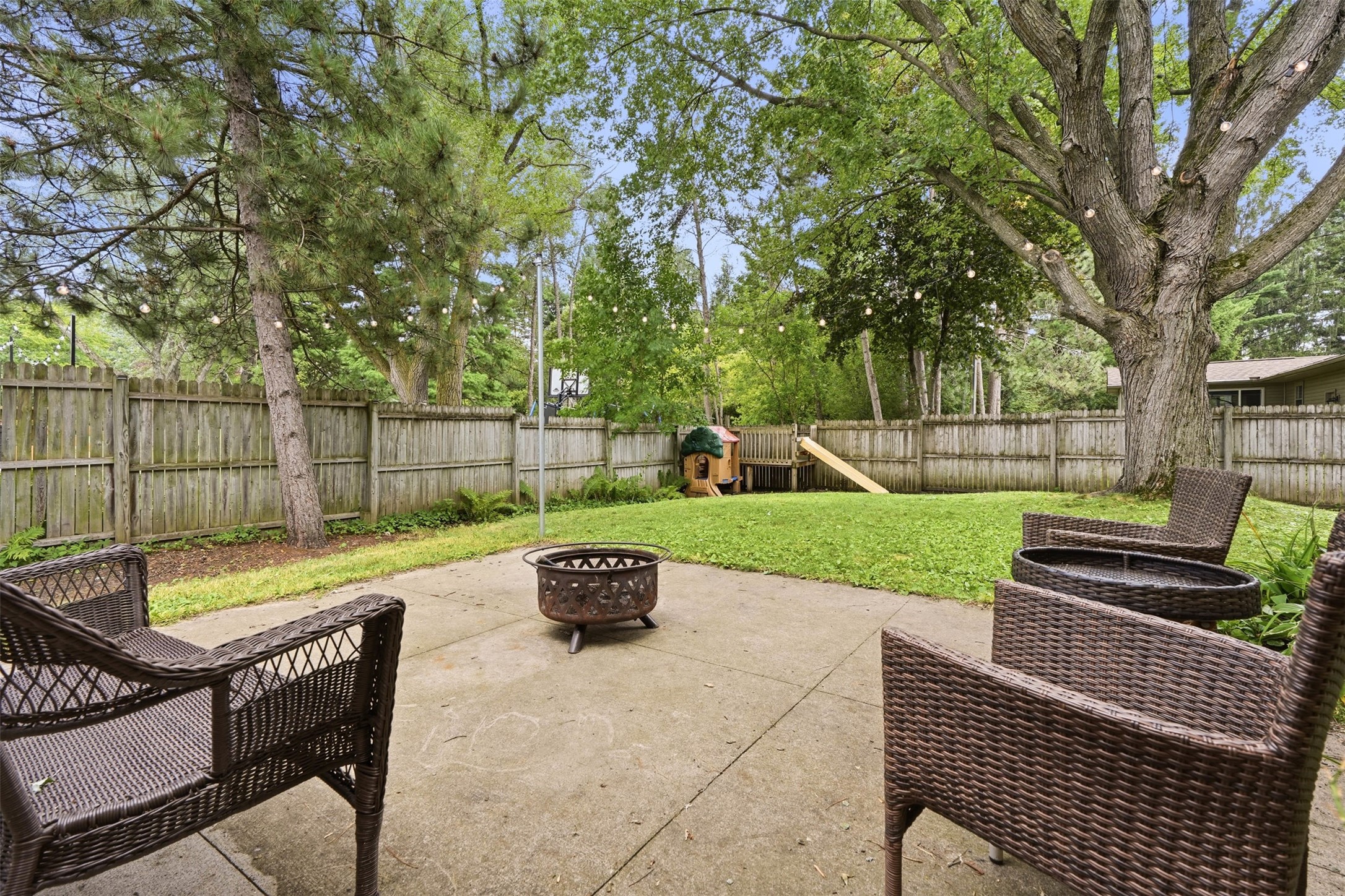 3305 Halsey Street Property Photo 39