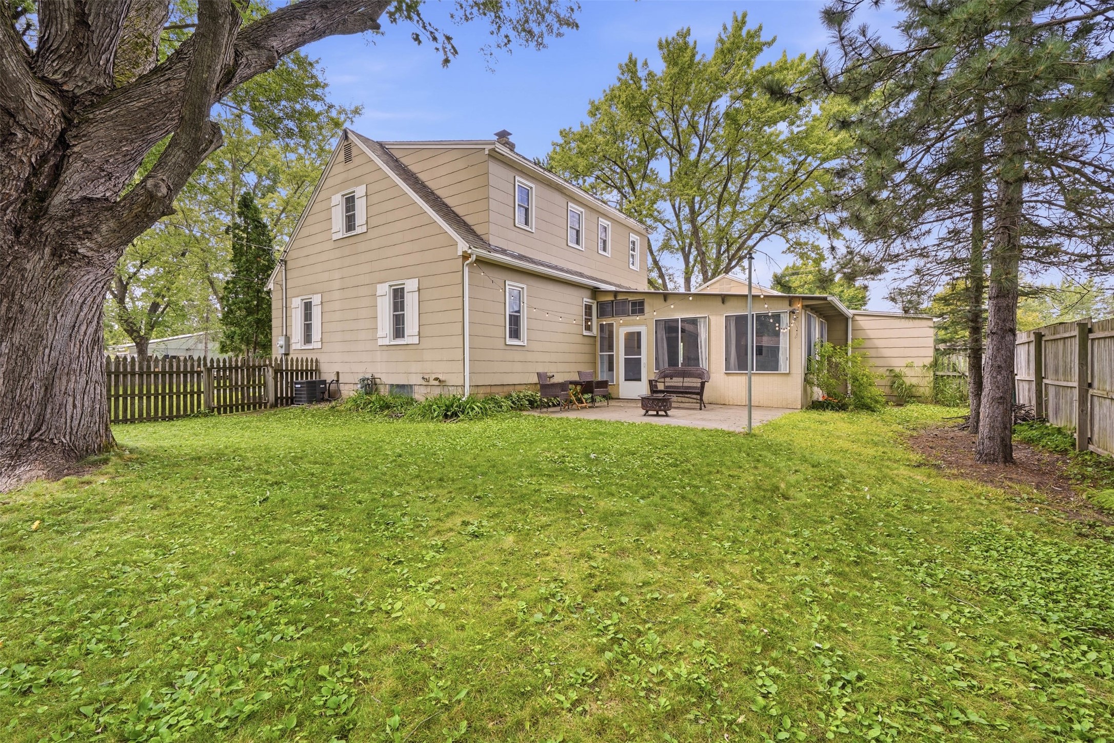 3305 Halsey Street Property Photo 40