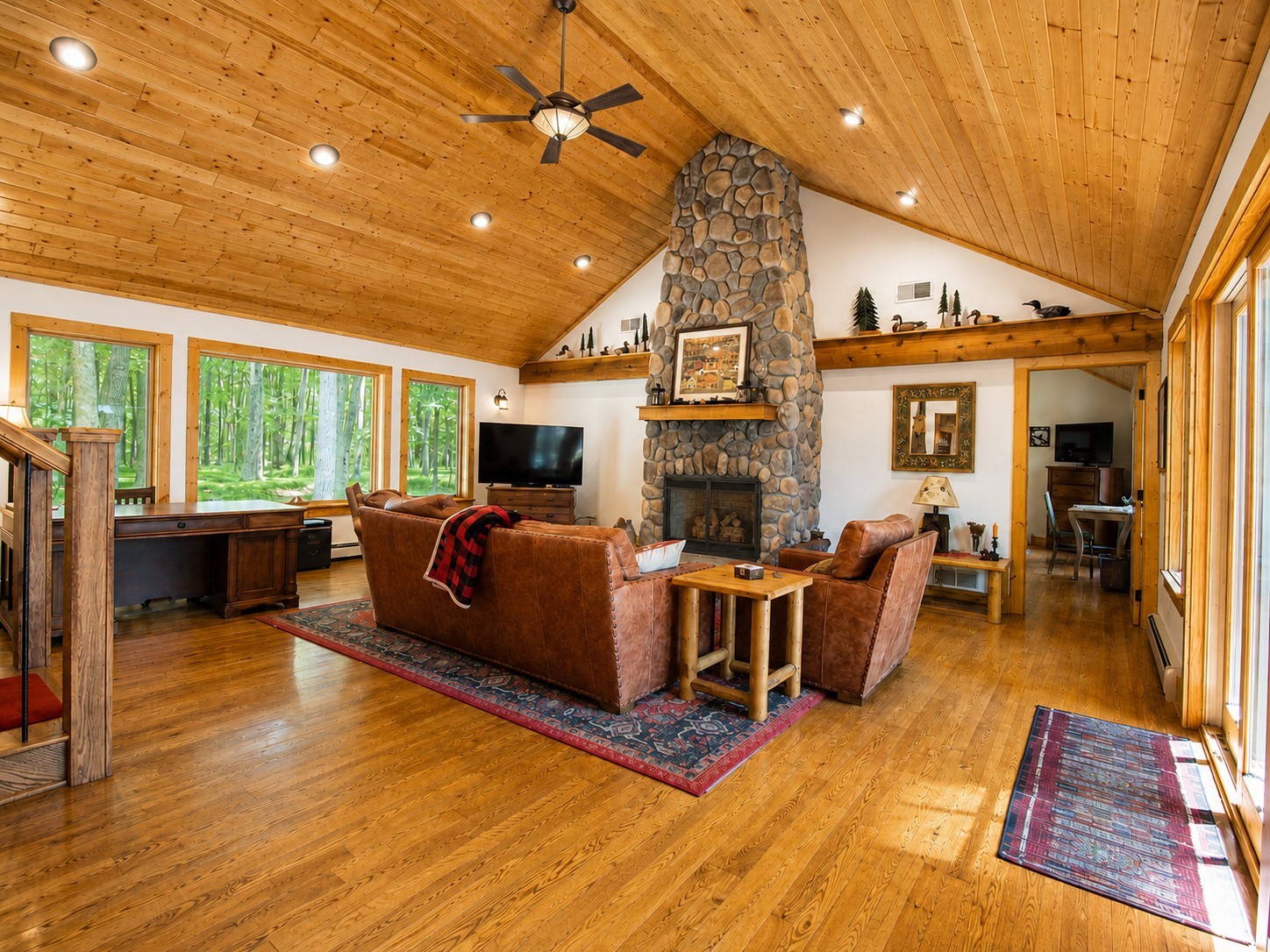 12635 N Neumaier Road Property Photo 14