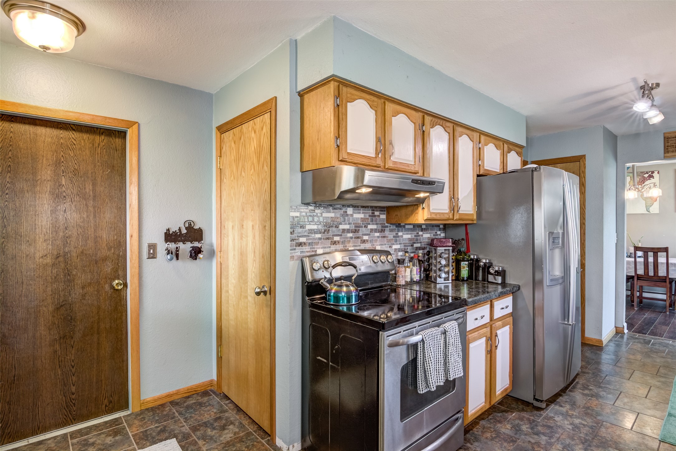 1216 Blueberry Drive Property Photo 6