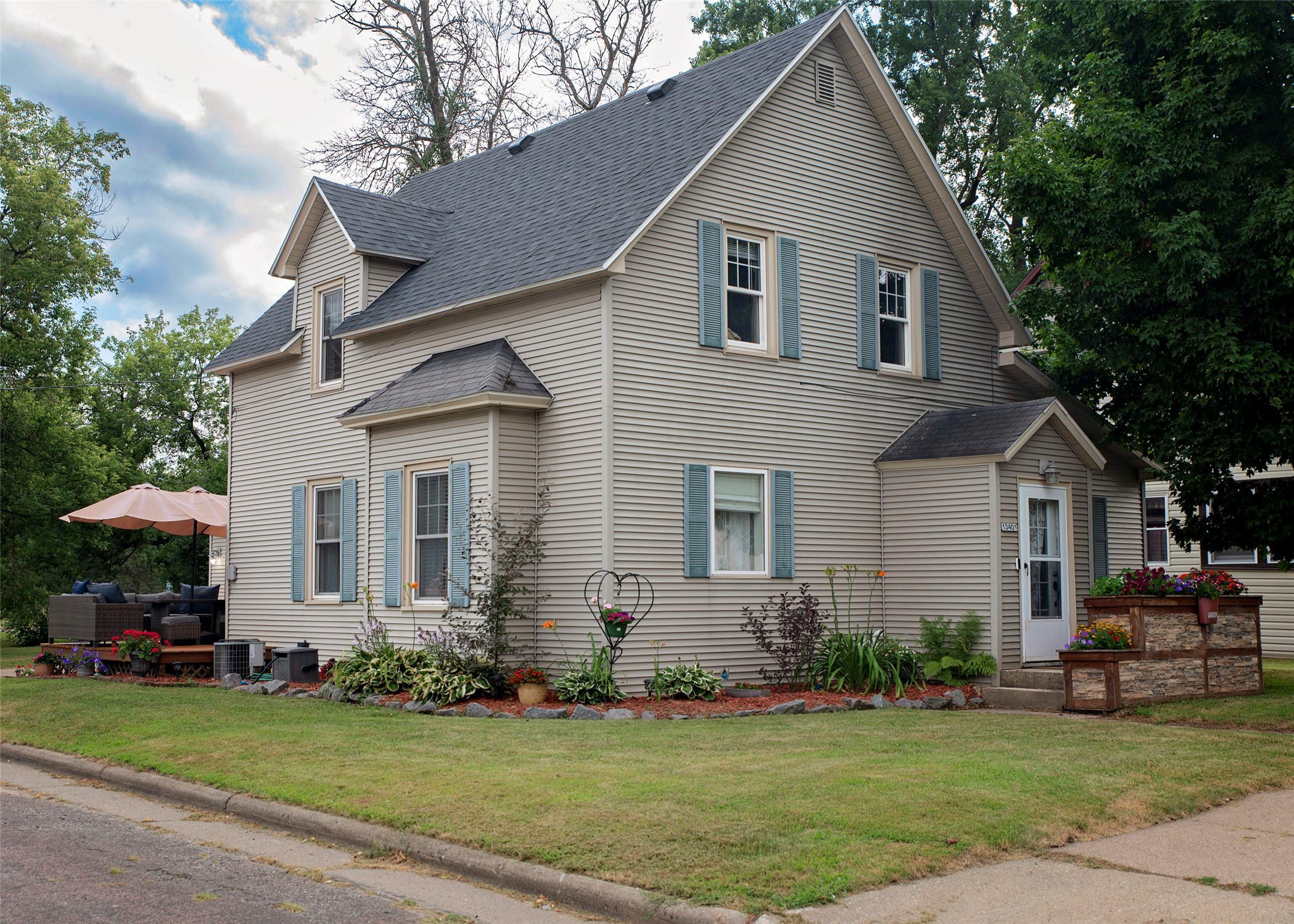 13401 Thomas Street Property Photo 5