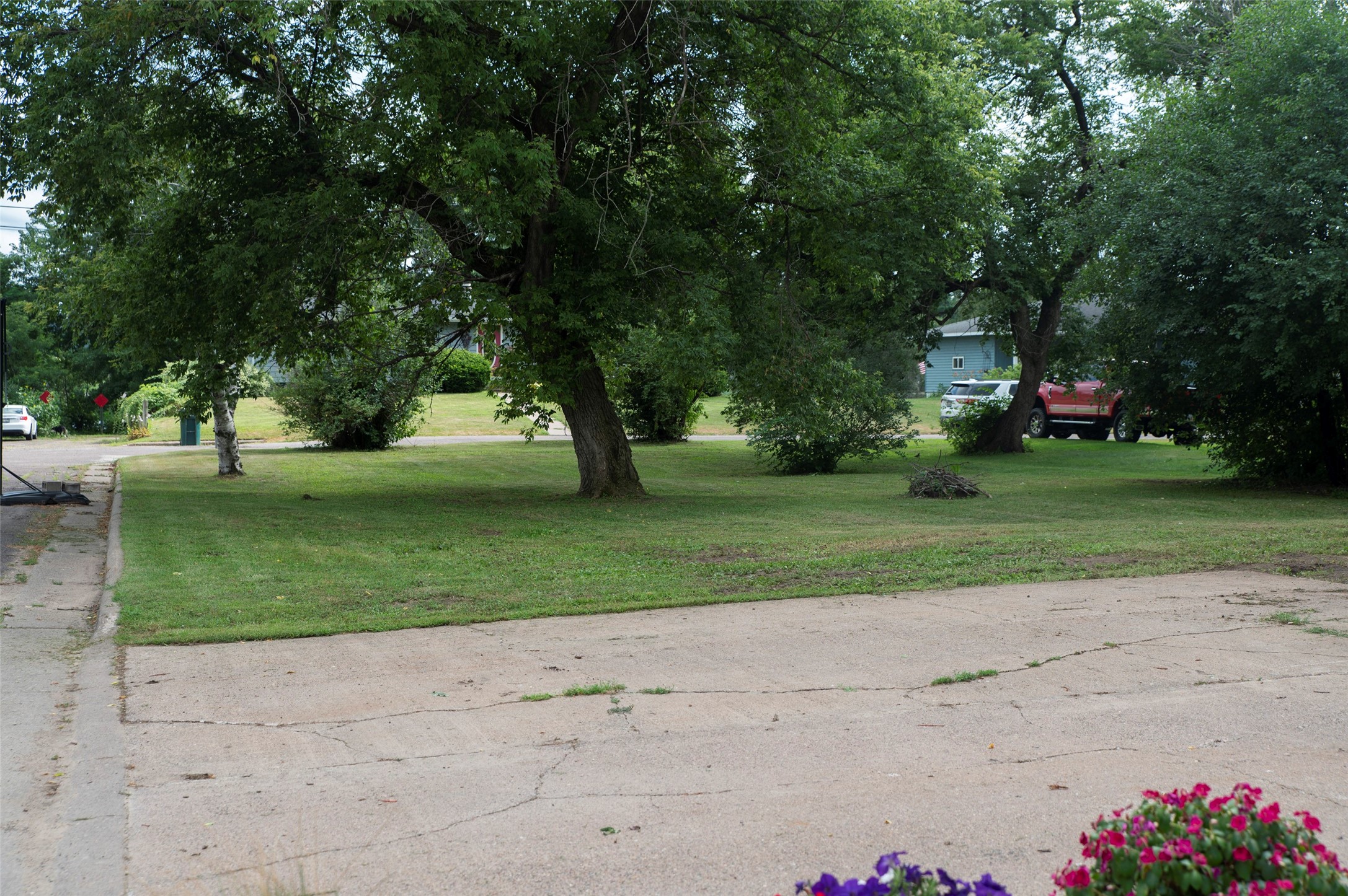 13401 Thomas Street Property Photo 58