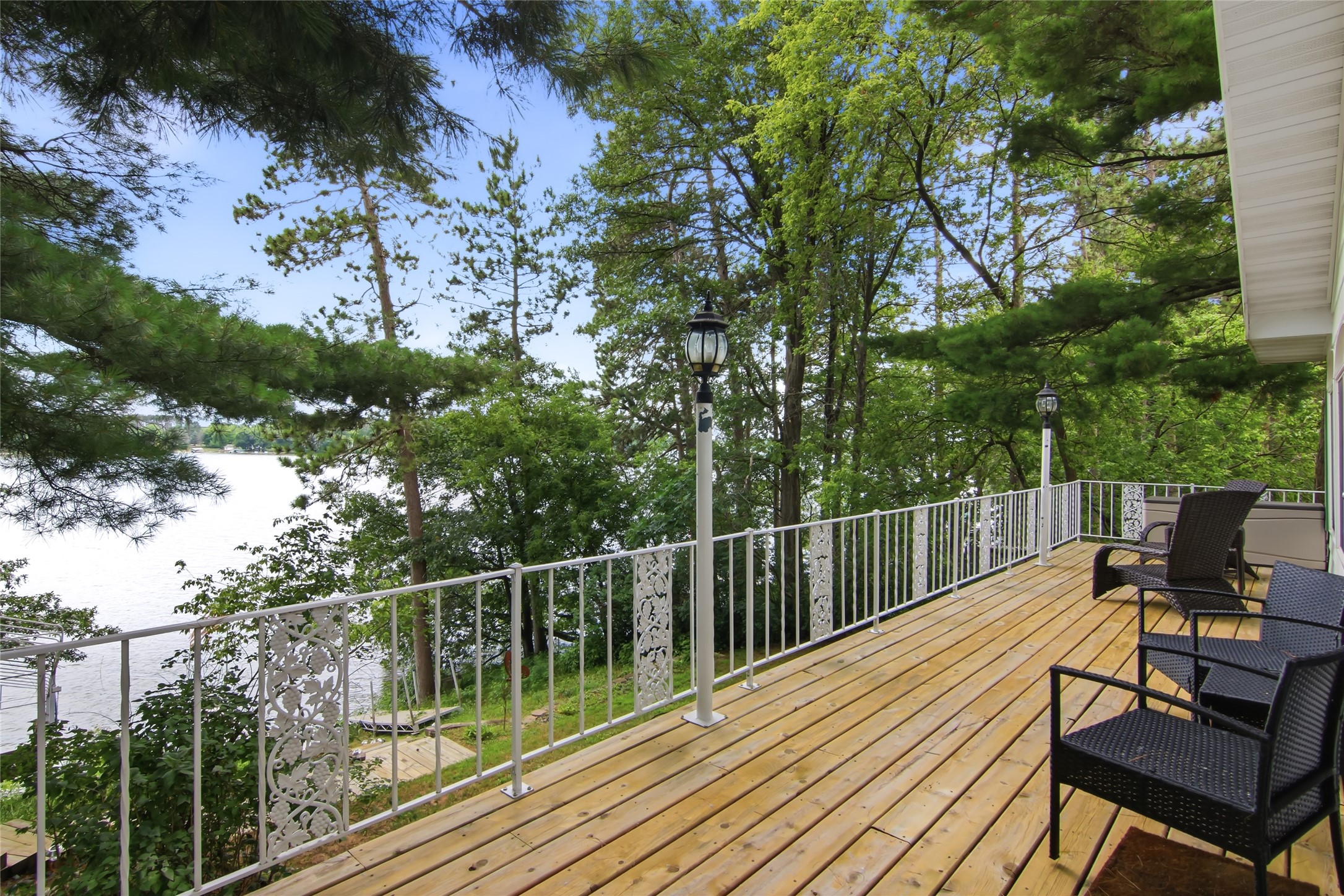 2639 7 1/2 Avenue Property Photo 15