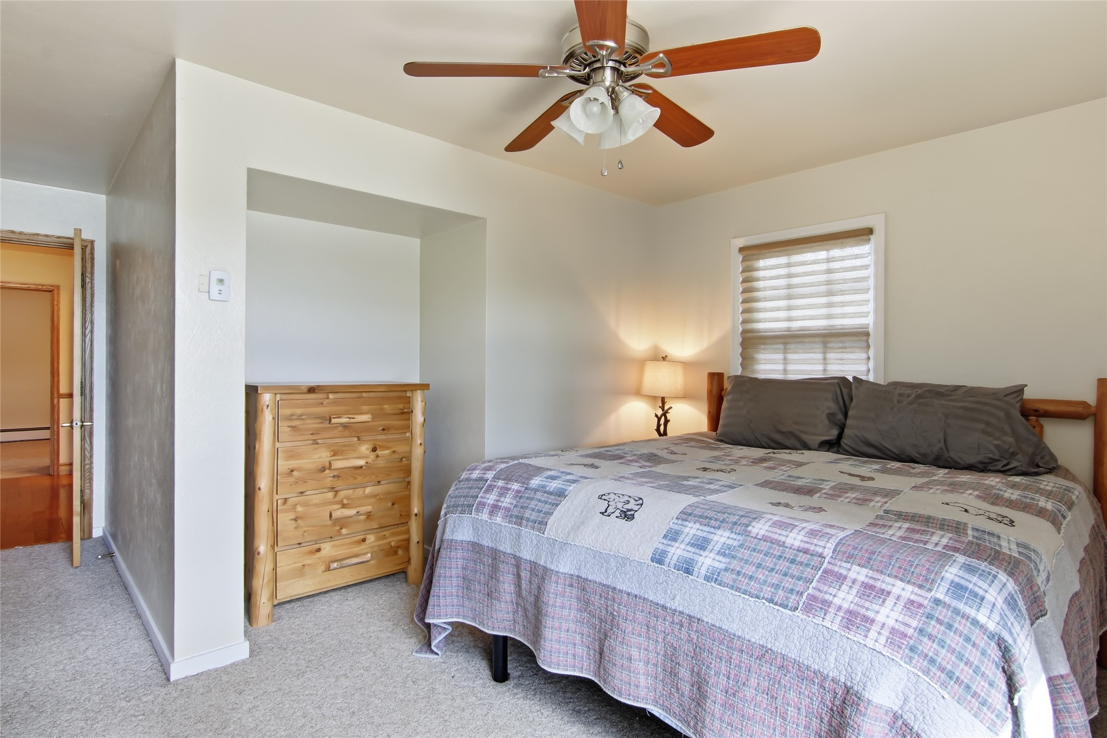 2639 7 1/2 Avenue Property Photo 18