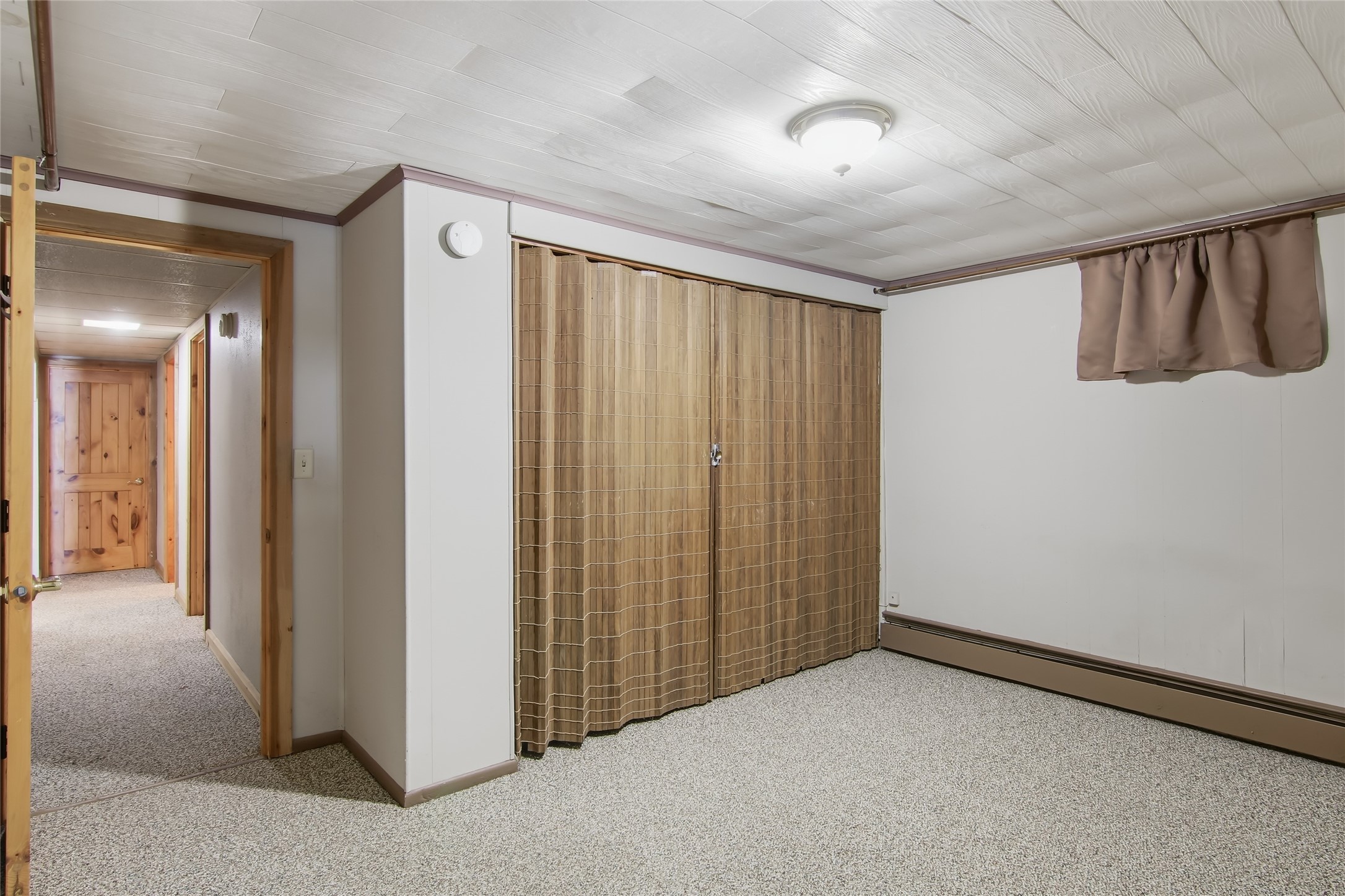 2639 7 1/2 Avenue Property Photo 23