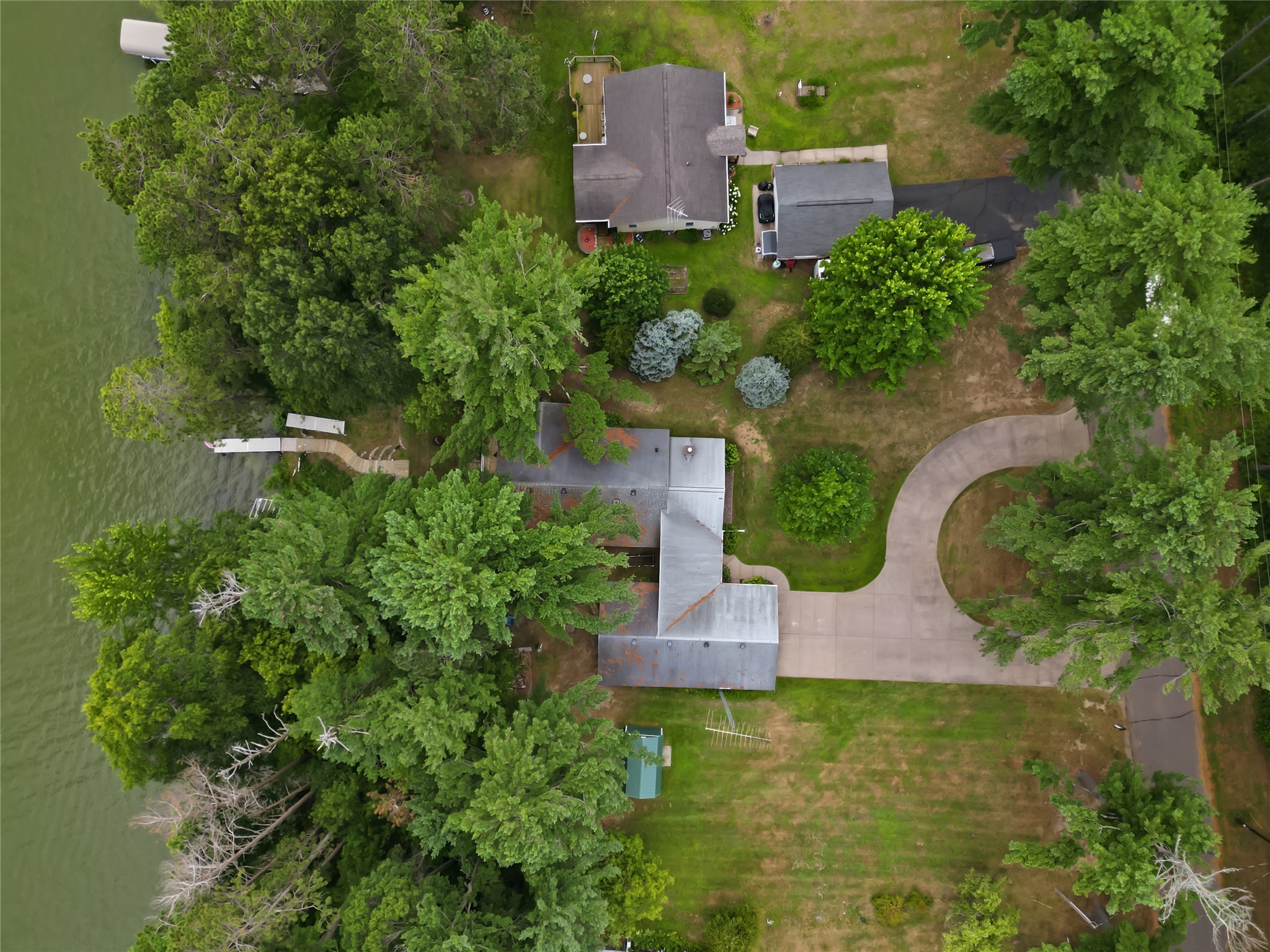 2639 7 1/2 Avenue Property Photo 29
