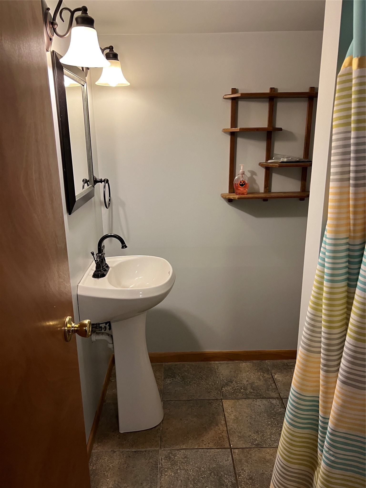 1045 10th Avenue Property Photo 15