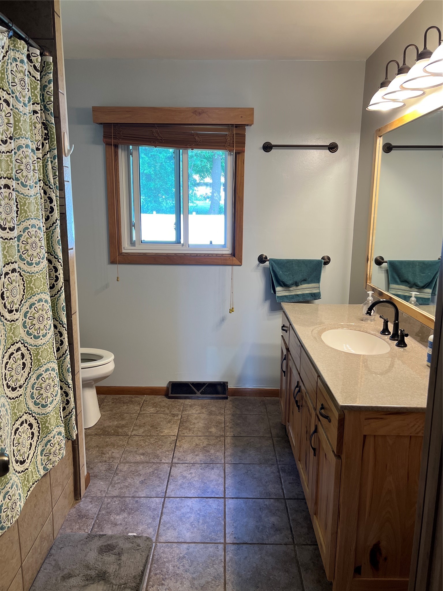 1045 10th Avenue Property Photo 21