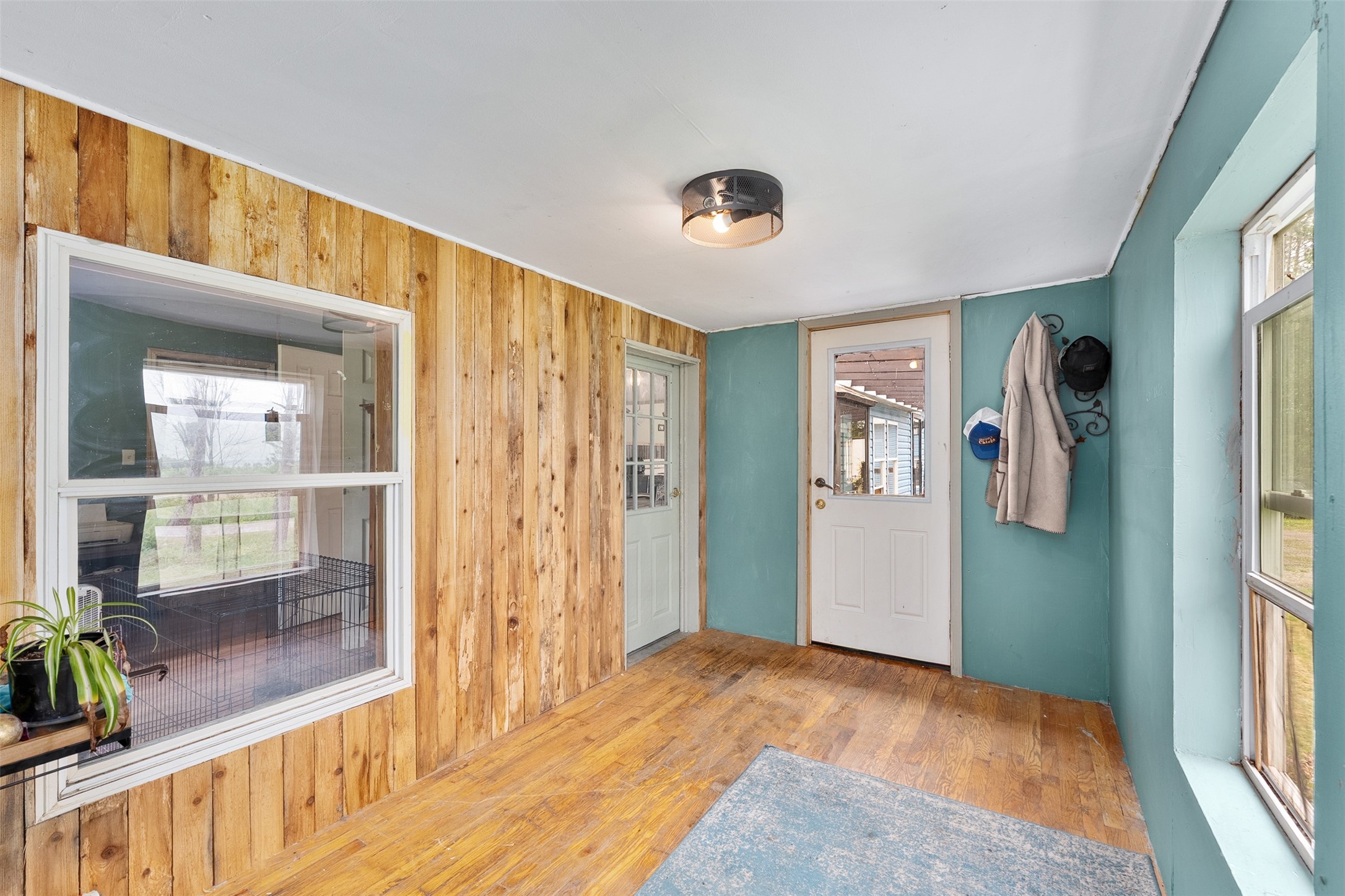 17028 W State Highway 64 Property Photo 2