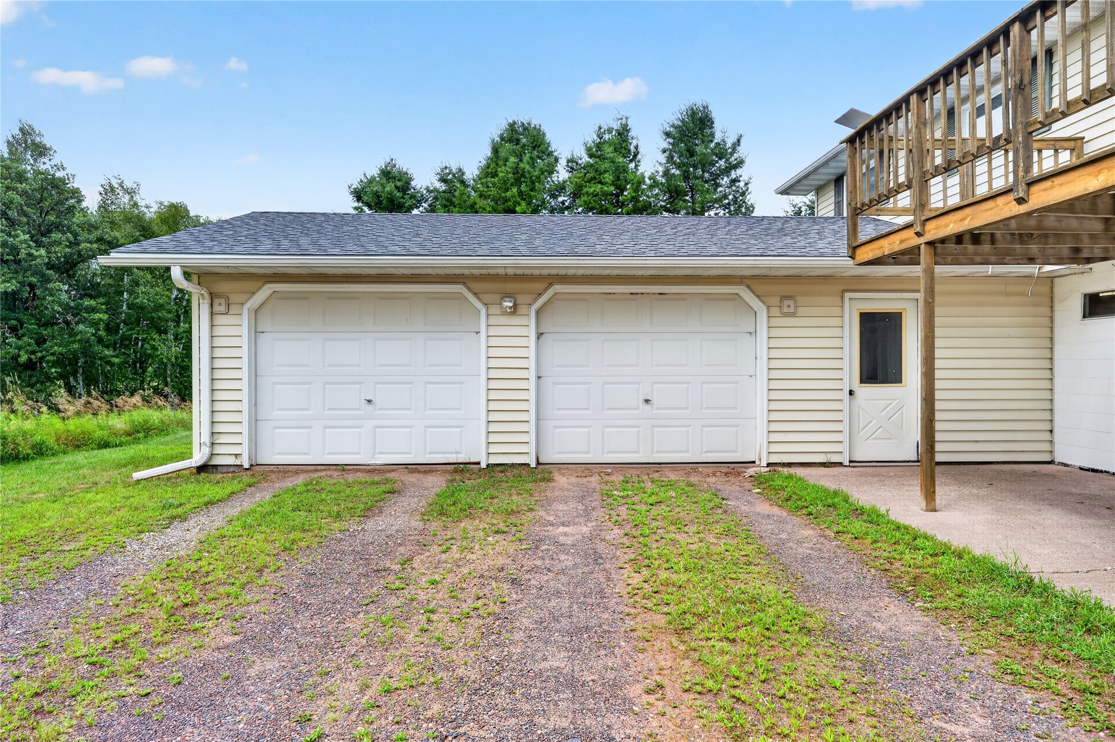 N2579 Willow Trail Property Photo 3