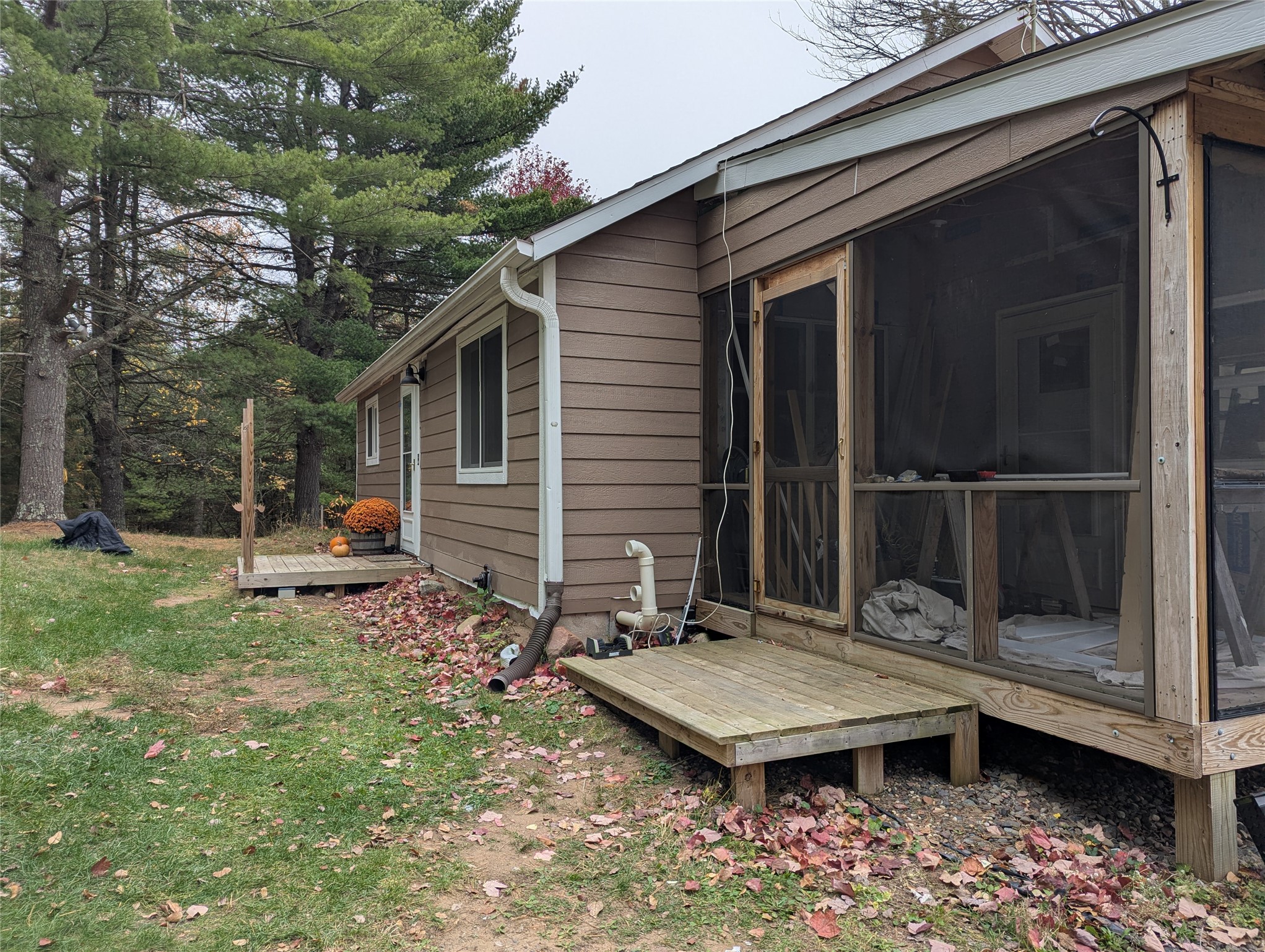 11776 N Lower Twin Lake Road Property Photo 6