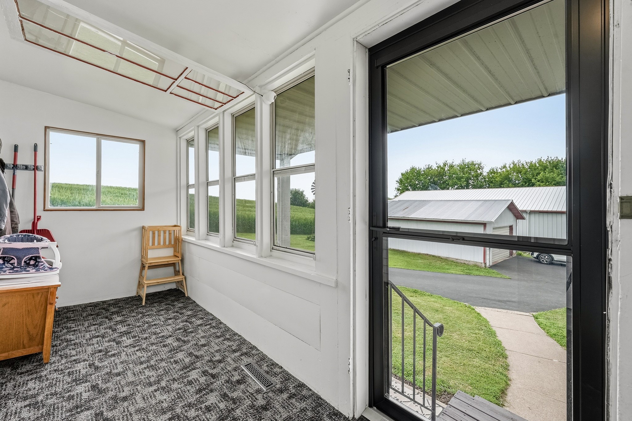9007 County Highway N Property Photo 3