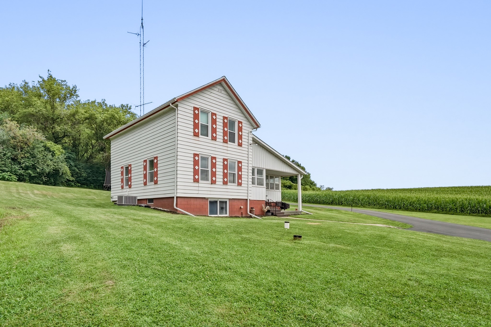 9007 County Highway N Property Photo 34