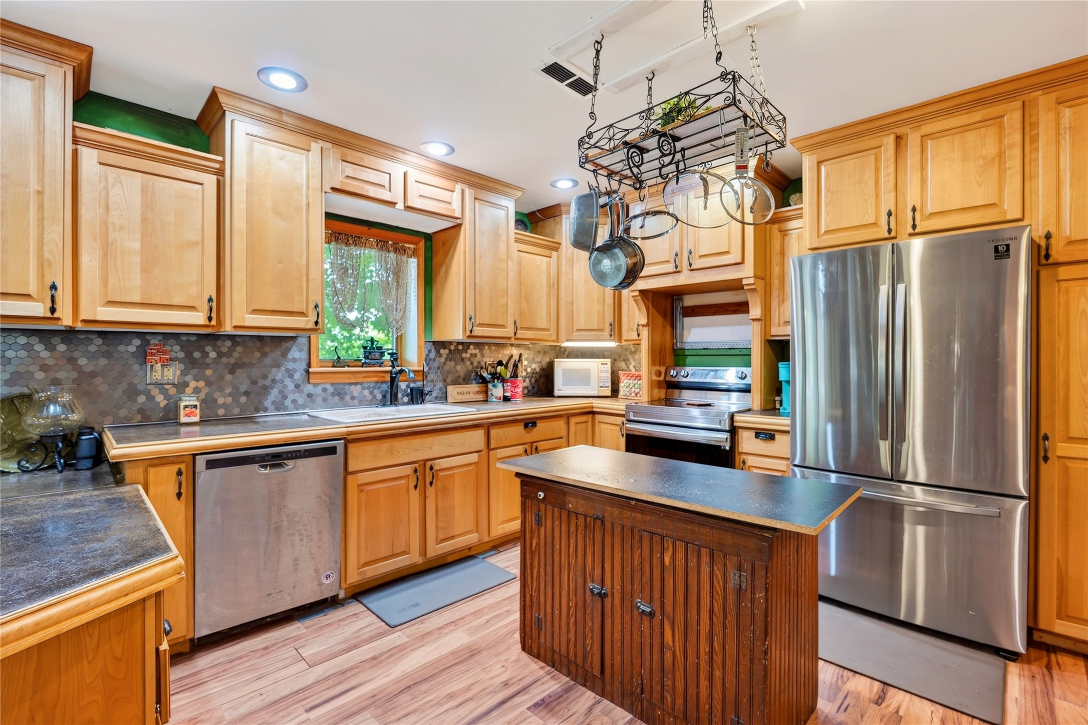 318 Wennenberg Shore Drive Property Photo 18